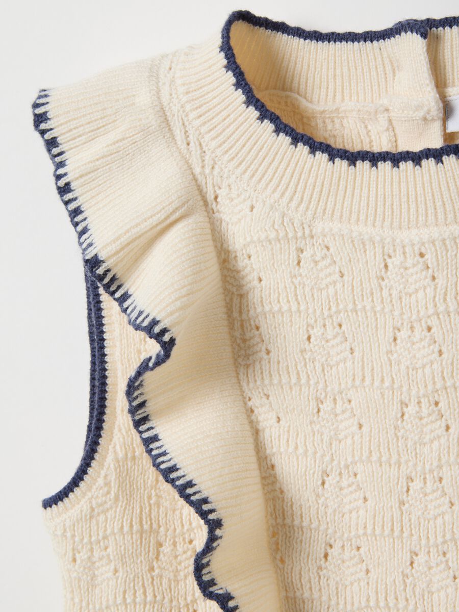 Beige pure cotton regular fit waistcoat for baby girl_2