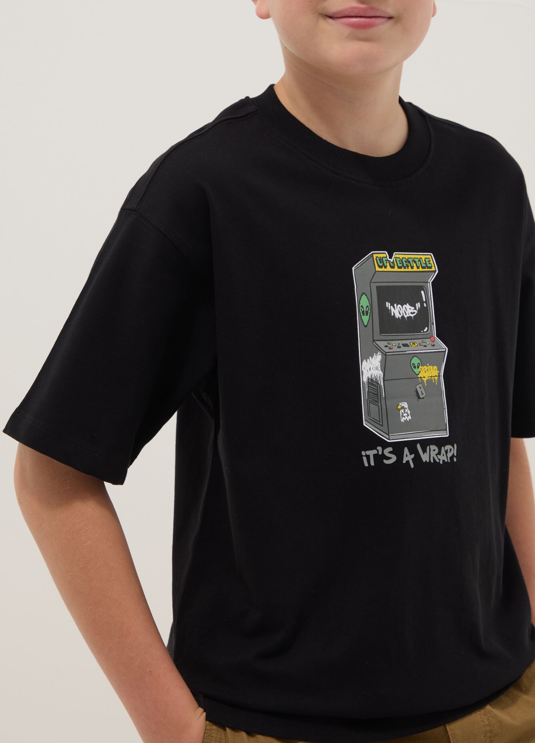 Boys&rsquo; black pure cotton oversized T-shirt with print