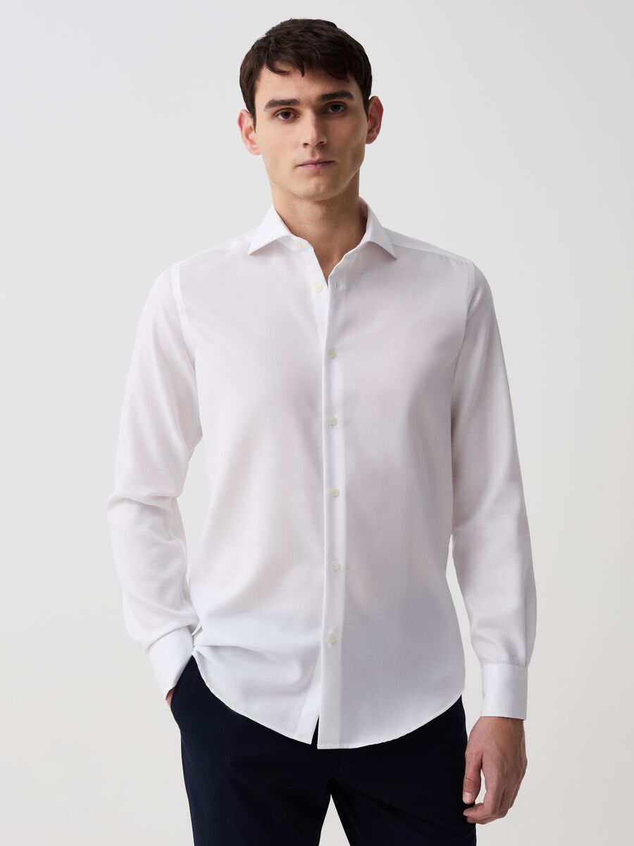 Slim-fit shirt in no-iron cotton_1