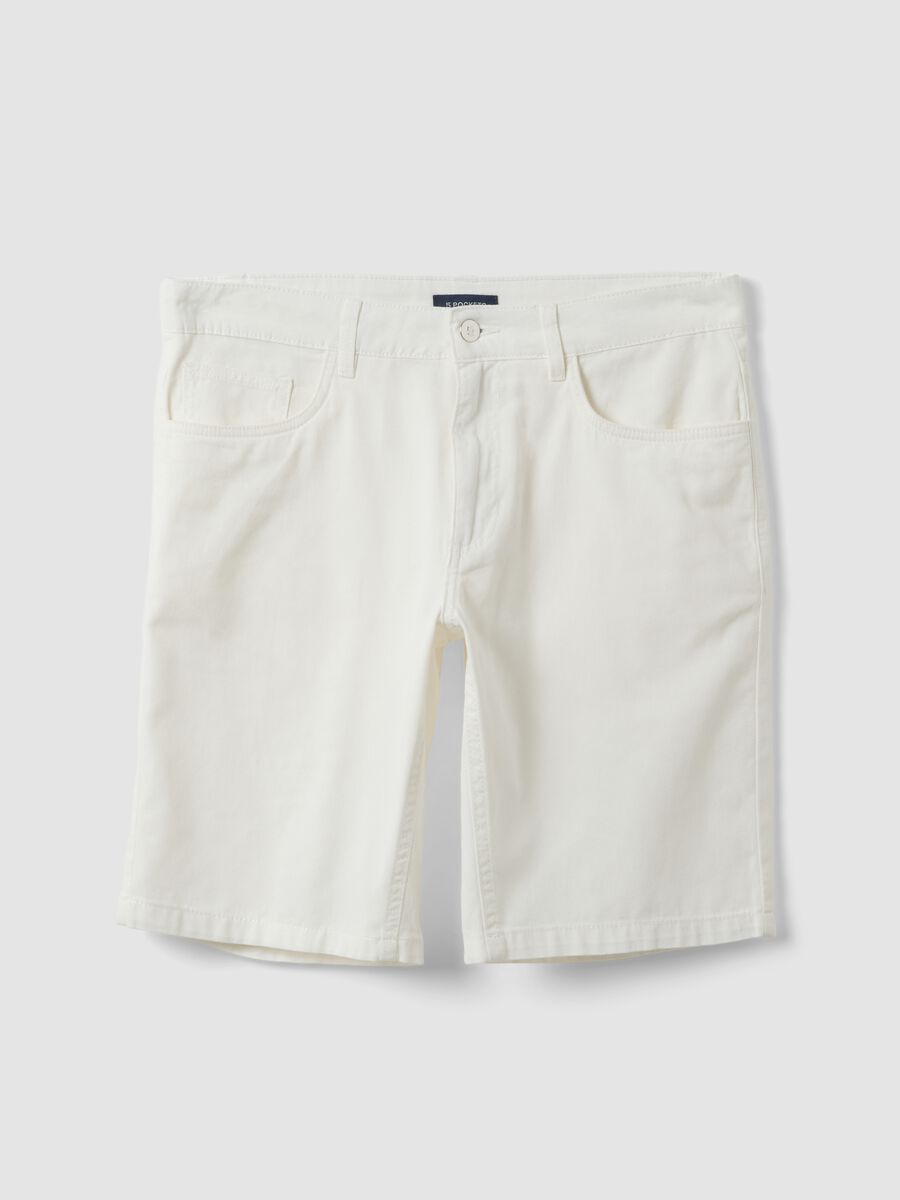 Wei&szlig;e Shorts aus reiner Baumwolle in Regular Fit_4