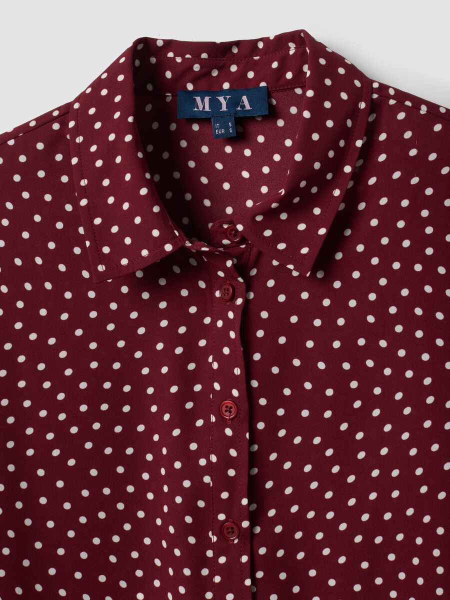 Red polka dot shirt with classic collar, regular fit_6