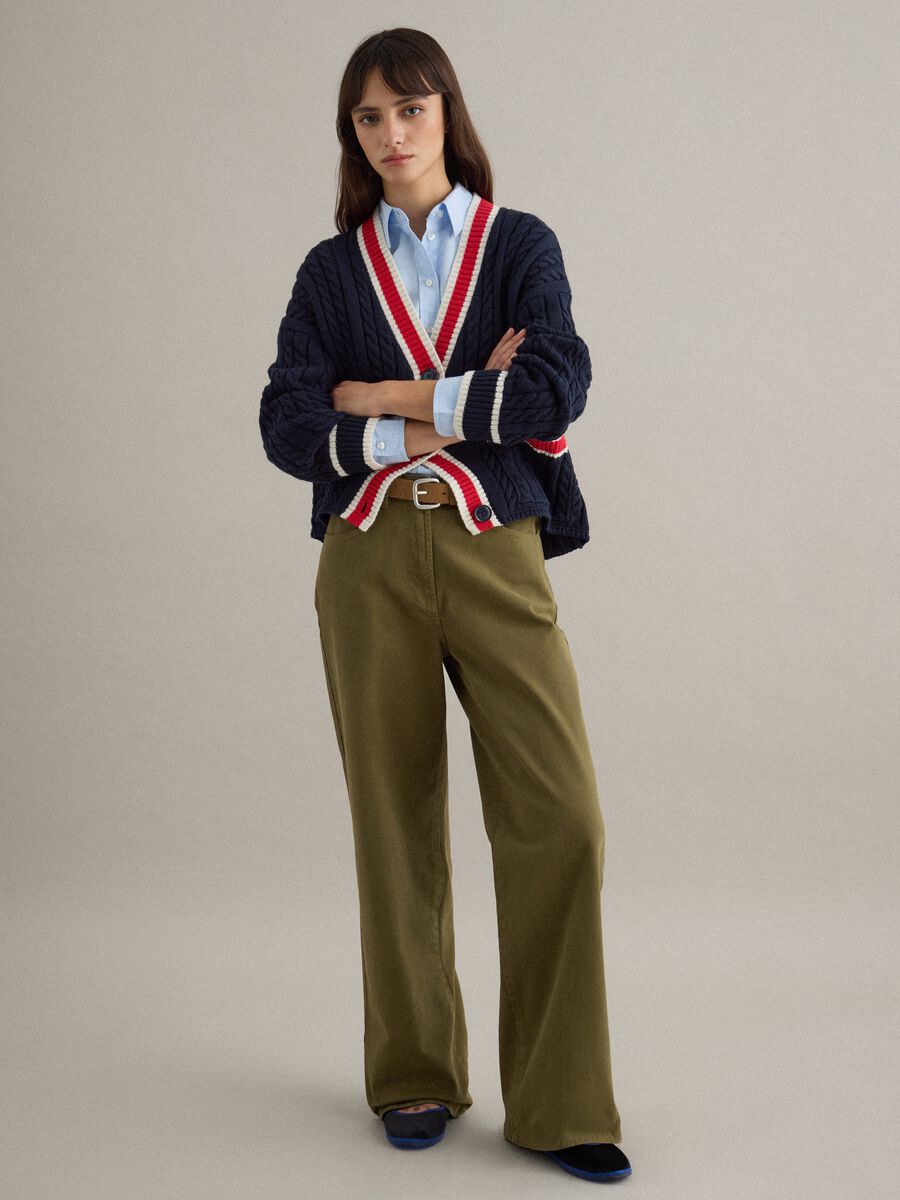 Regular fit stretch cotton green chino trousers_0