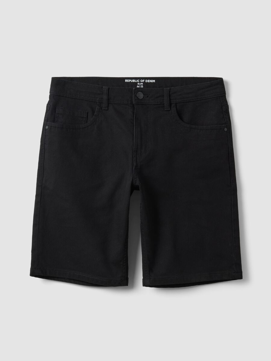 Black slim-fit stretch cotton denim Bermuda shorts_4