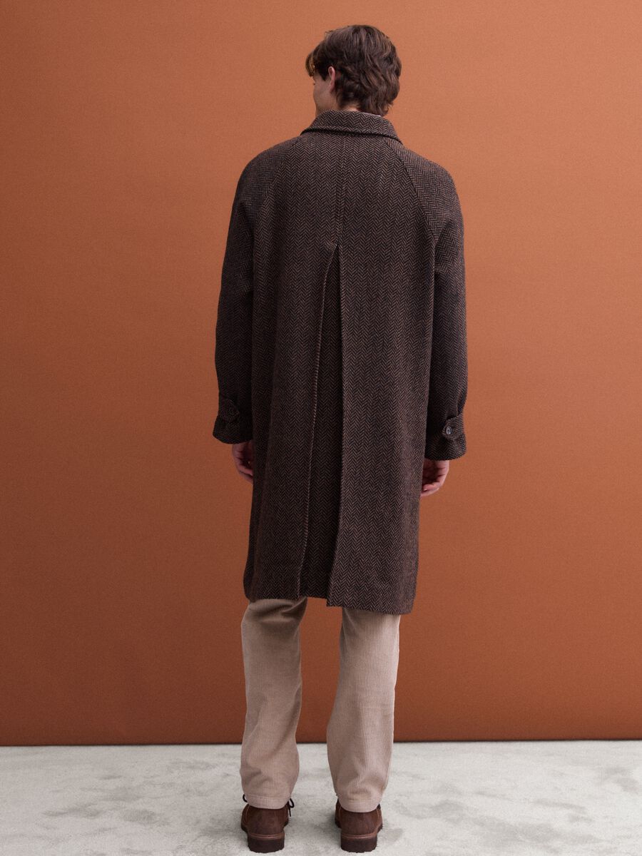 Brown and black wool-blend herringbone overfit coat_3
