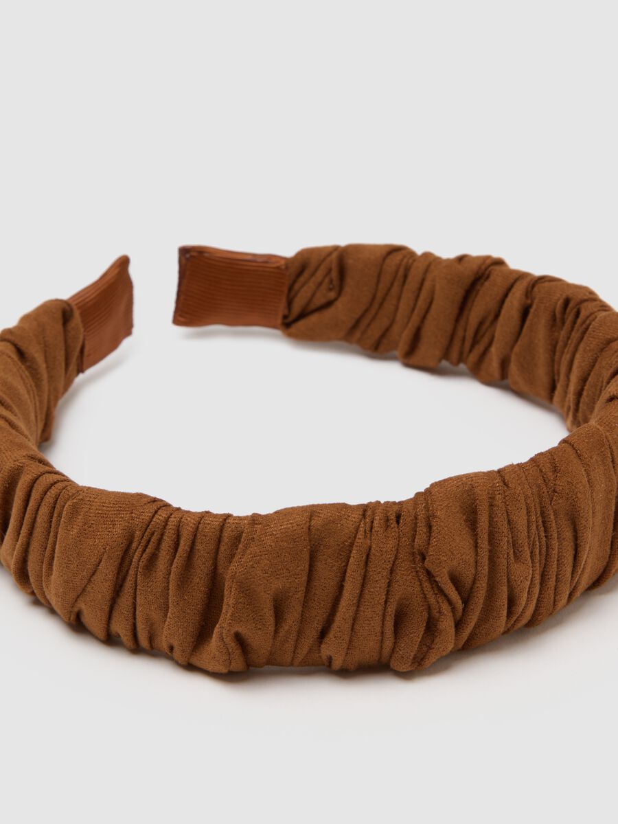 Brown Hairband with Ruched Details_1