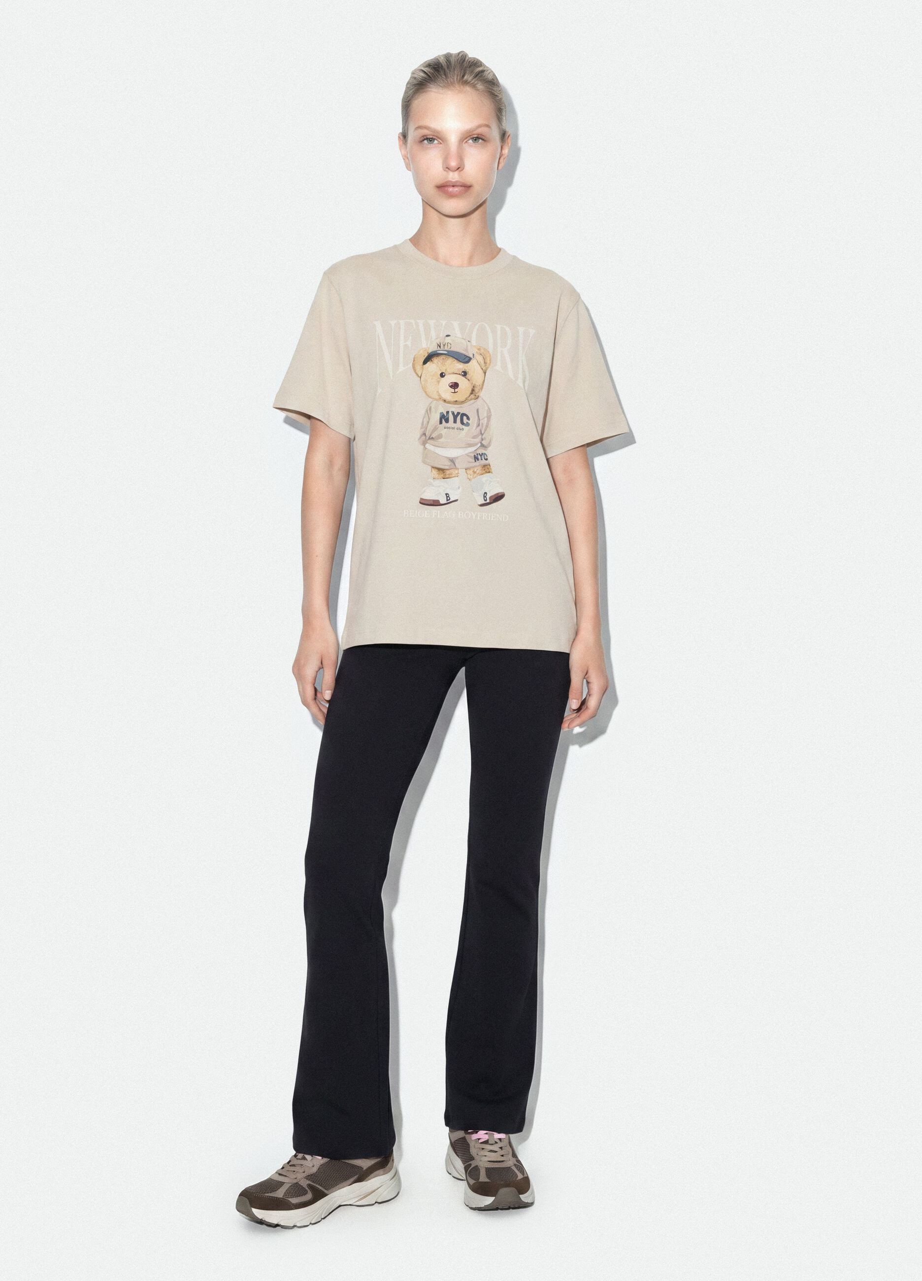 Beige relaxed-fit pure cotton T-shirt with teddy print