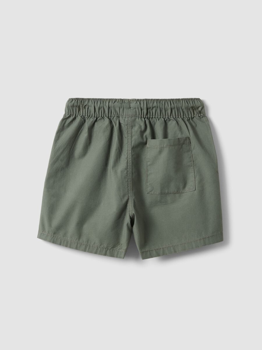 Gr&uuml;ne Jungen-Shorts aus reiner Baumwolle, Regular Fit mit Kordelzug_1