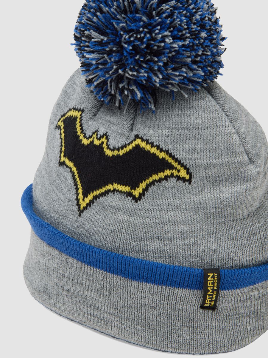 Grey Batman hat, neck warmer and gloves set_2