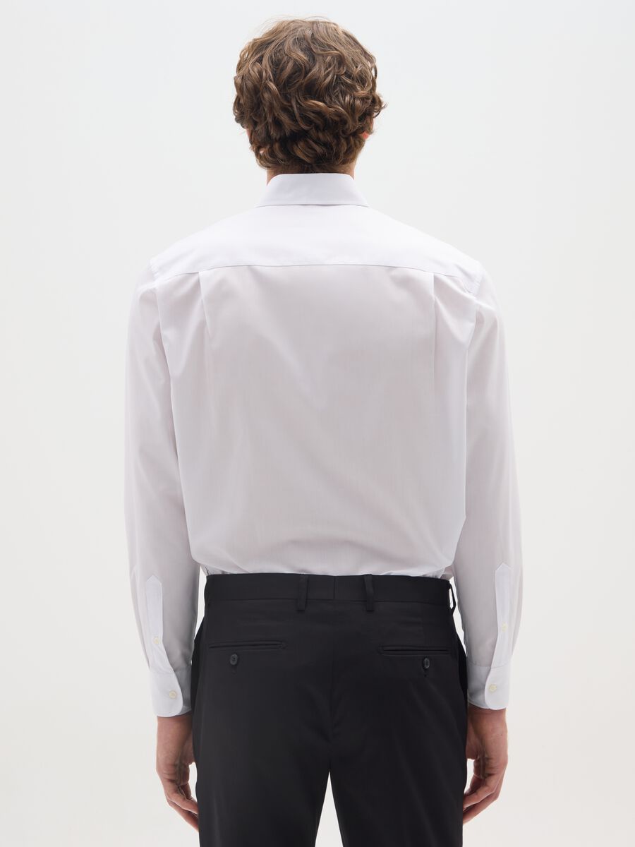White cotton blend regular fit easy iron shirt_2