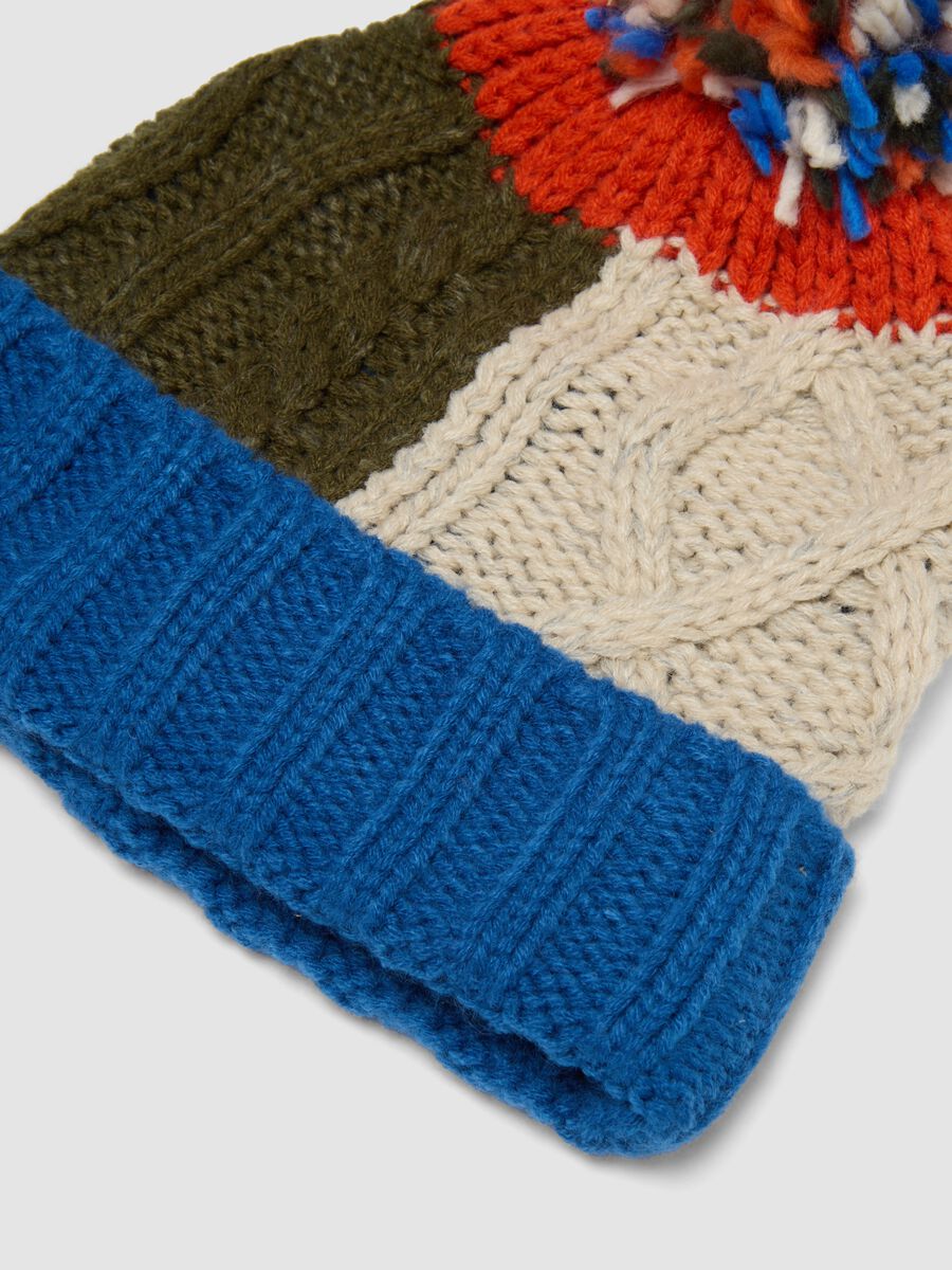 Multicolour knitted hat with pom-pom_1