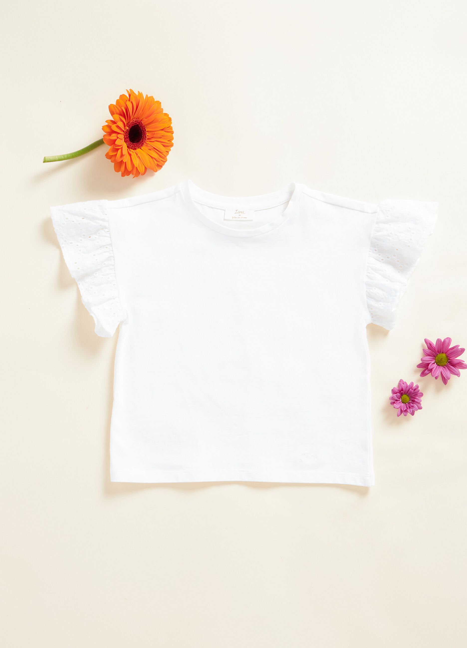IANA T-shirt with broderie anglaise sleeves