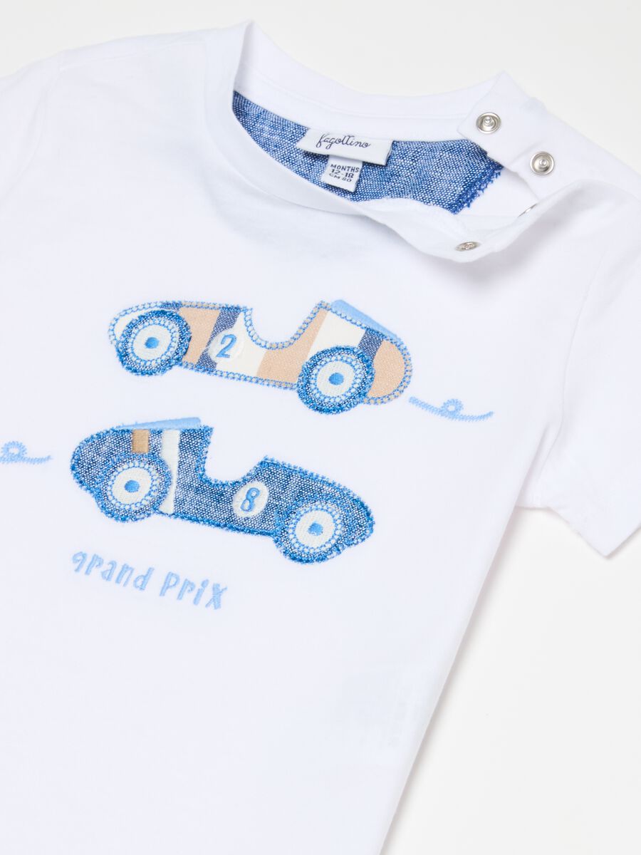 Camiseta de algodón con parche coche de carreras_2
