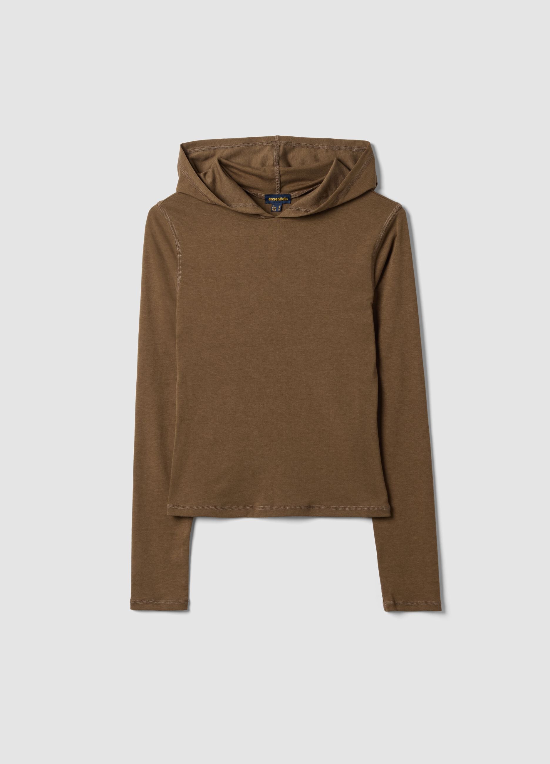 Camelfarbenes Shirt aus stretchiger Viskose mit Rundhalsausschnitt