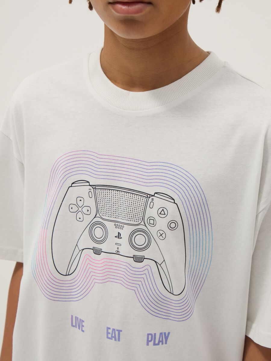 White pure cotton oversized fit boy's T-shirt with print_2