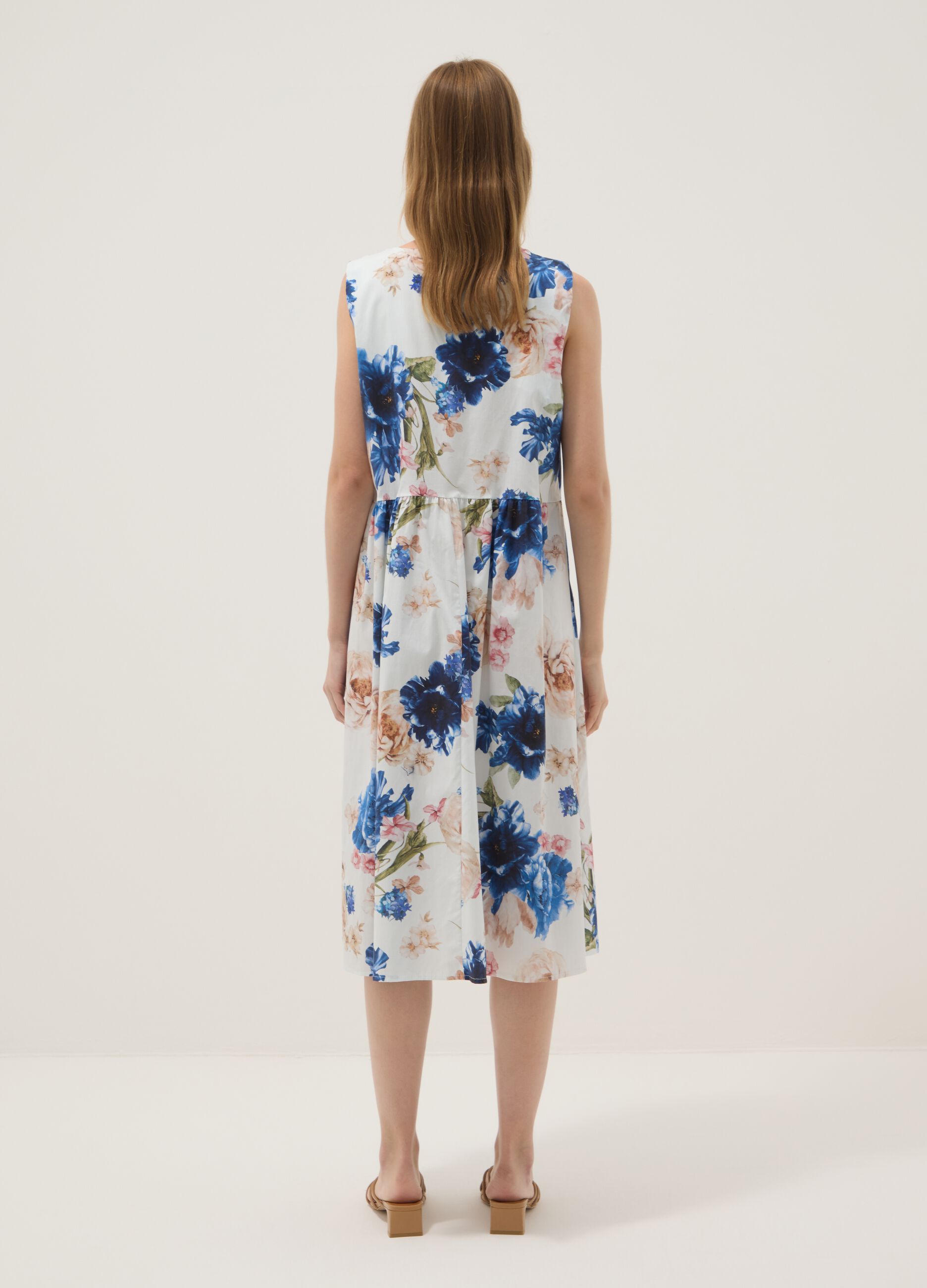 Robe midi blanche fleurie en coton stretch