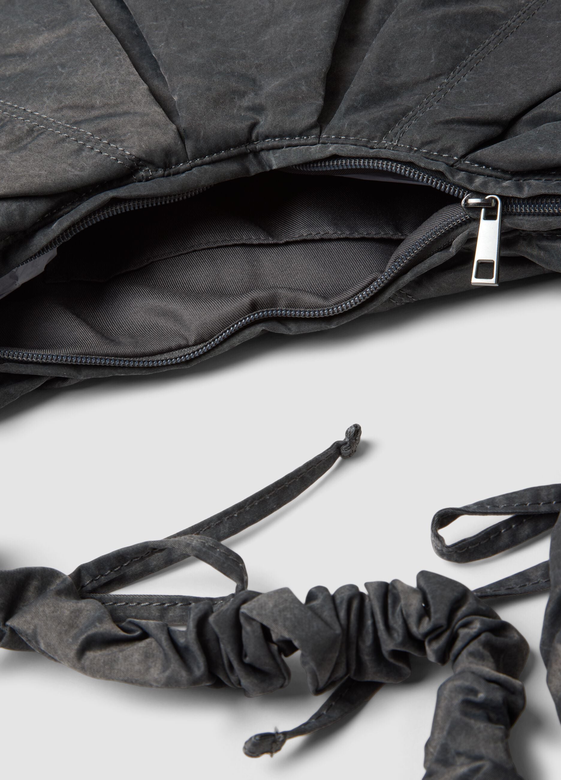 Grey shoulder bag with ruched handle