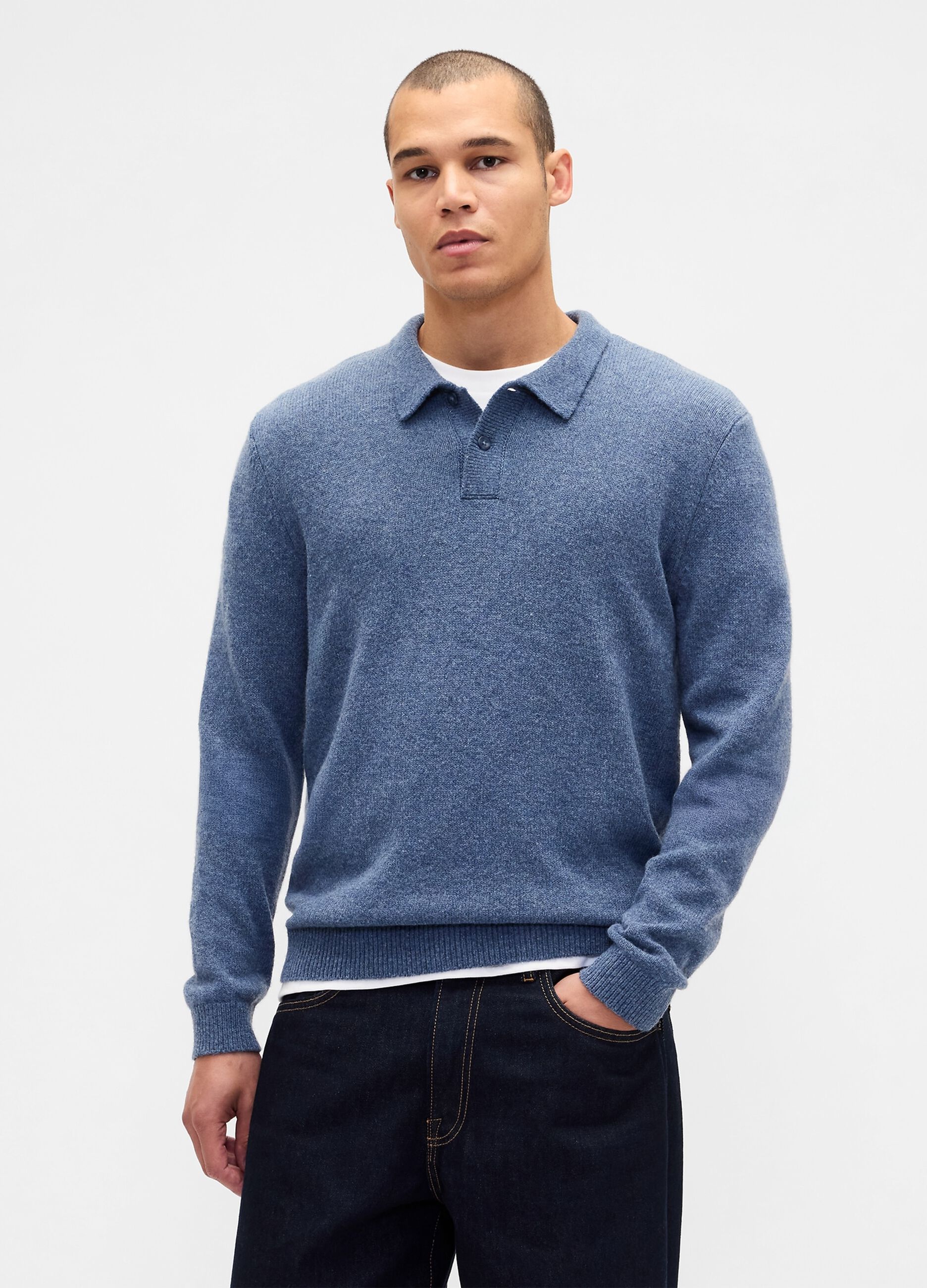 Blaues Pullover aus Woll- und Polyamidmischung