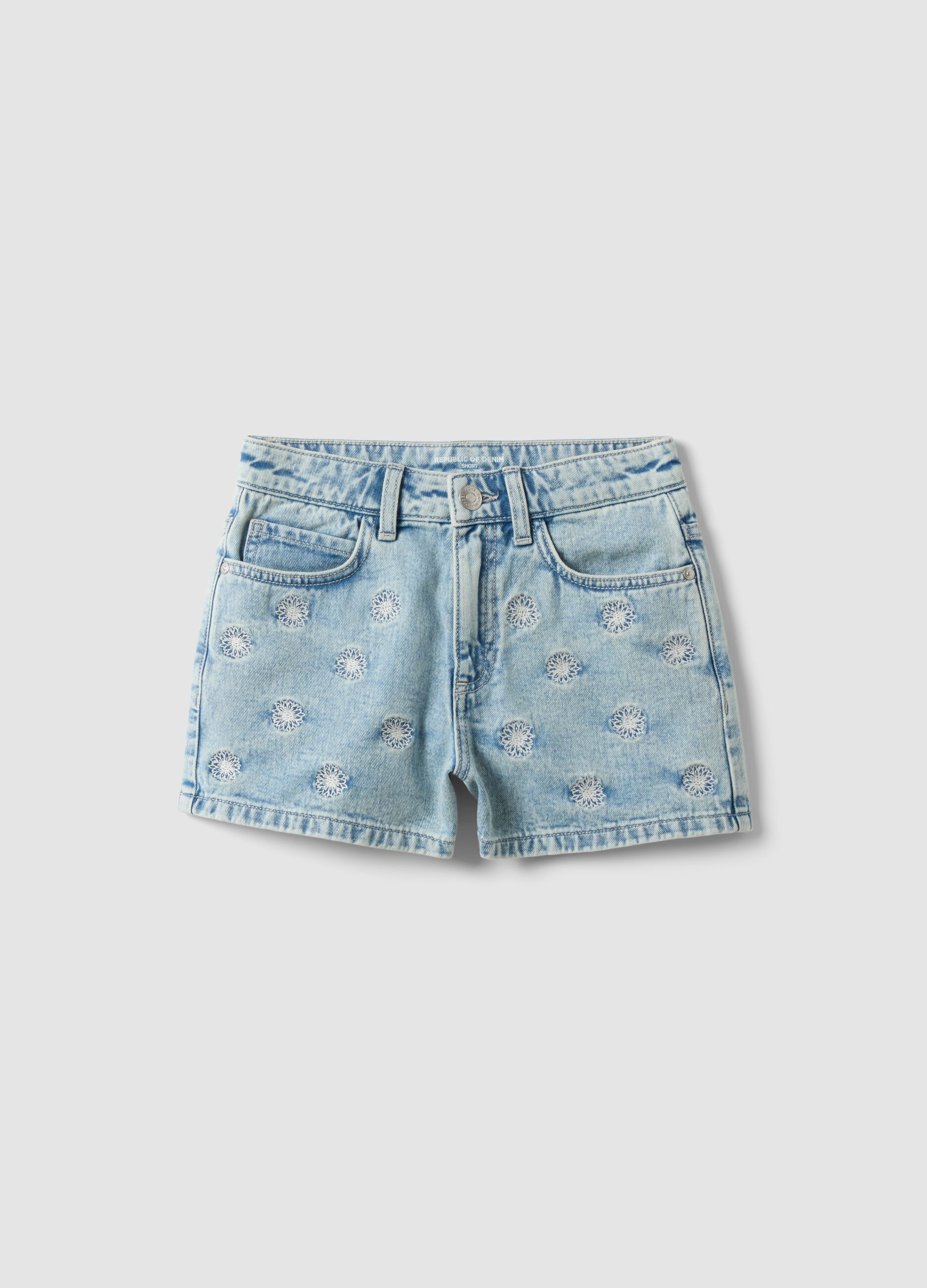 Hellblaue Denim-Shorts aus reiner Baumwolle f&uuml;r M&auml;dchen, Regular Fit mit Stickereien