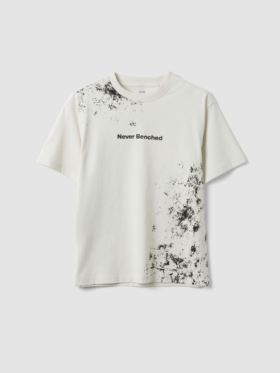White oversized pure cotton T-shirt with "Never Benched" slogan for boys_0