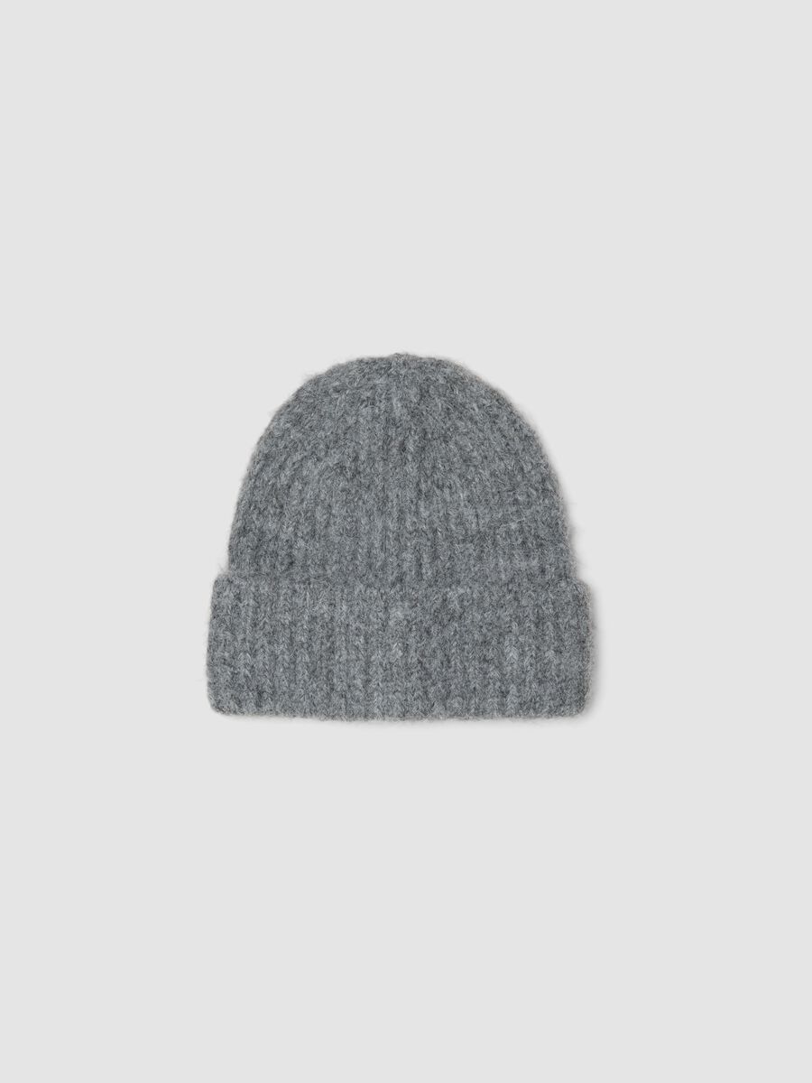 Cappello grigio in lana elasticizzata a coste_0