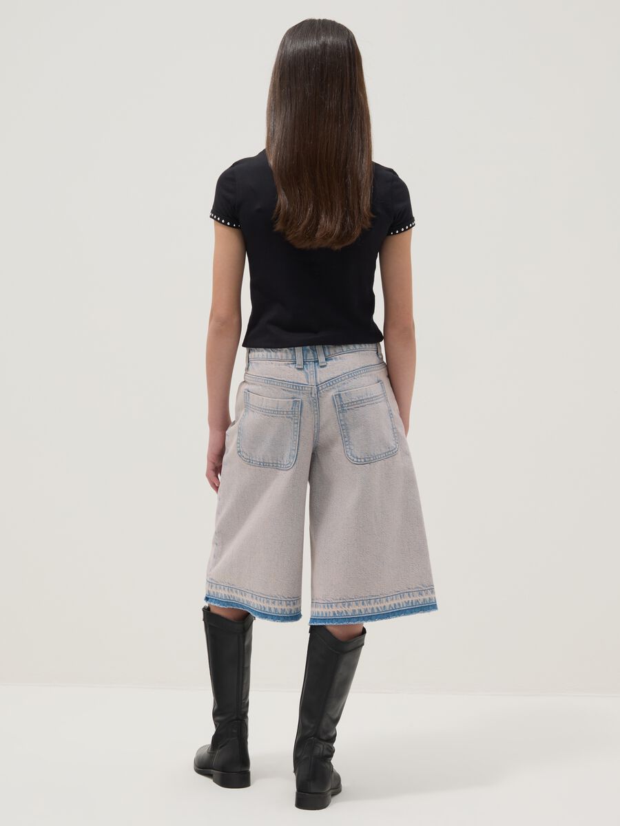 Light blue denim shorts in pure cotton_1