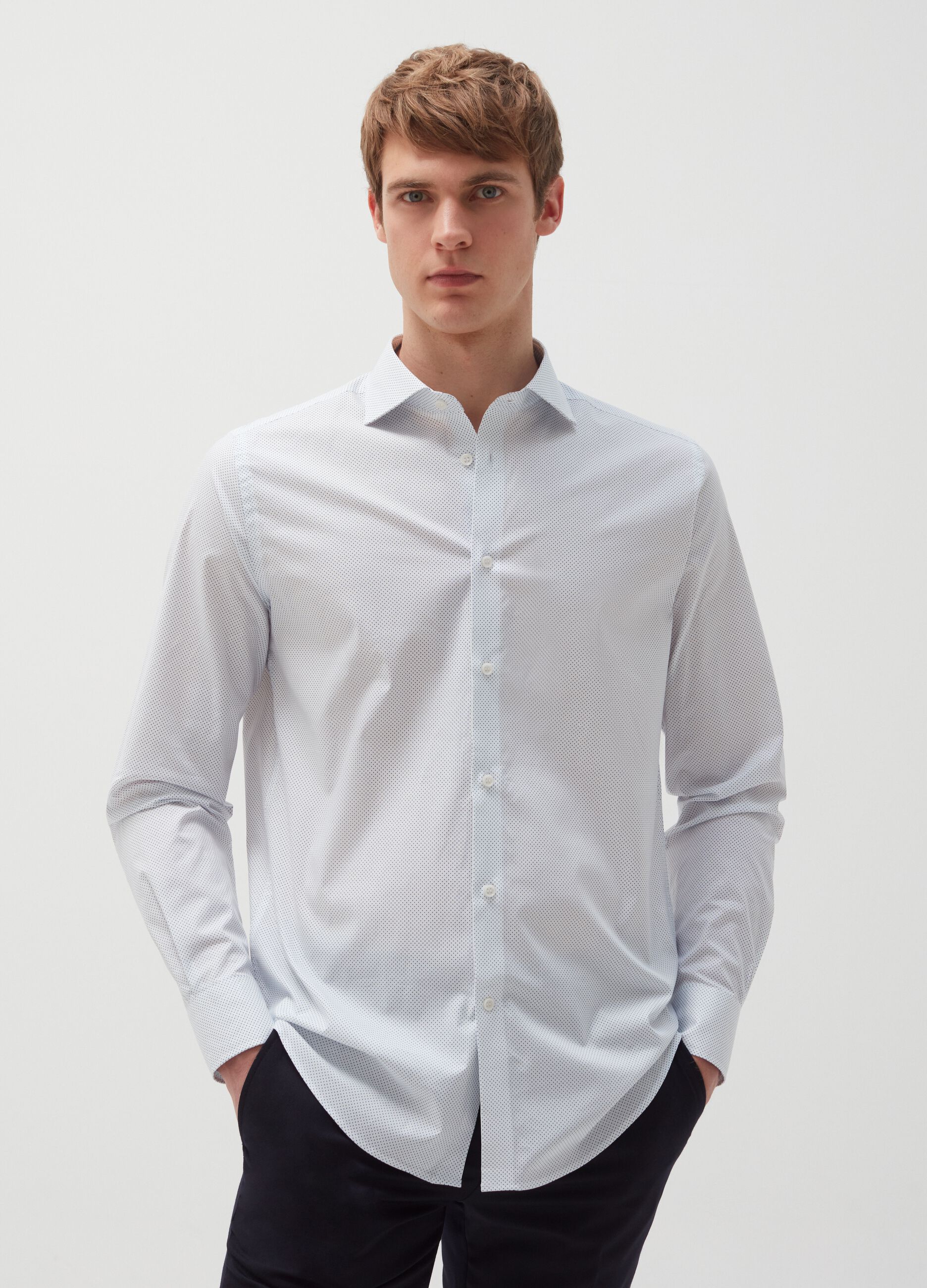 Slim-fit shirt in stretch cotton with mini polka dots