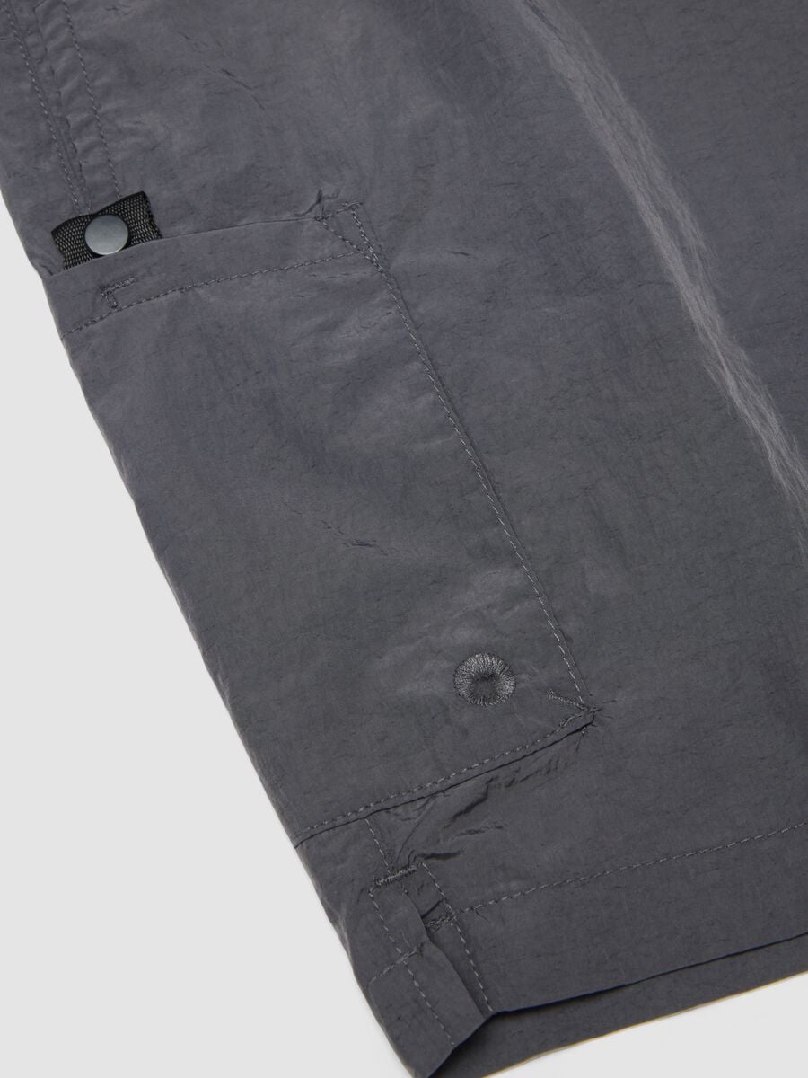 B&oacute;xer de ba&ntilde;o gris con cintura el&aacute;stica_5