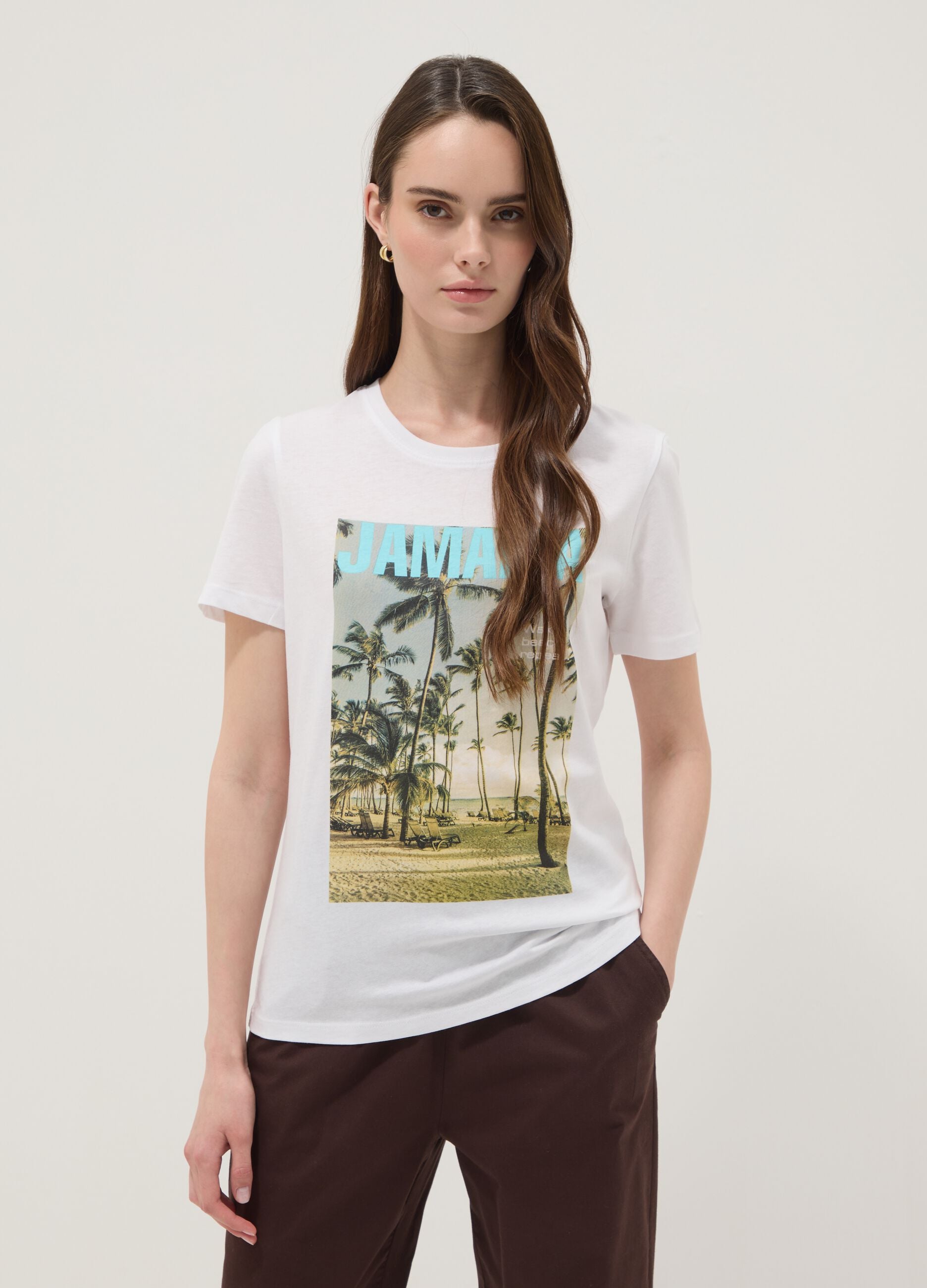 White pure cotton T-shirt with front print, regular fit