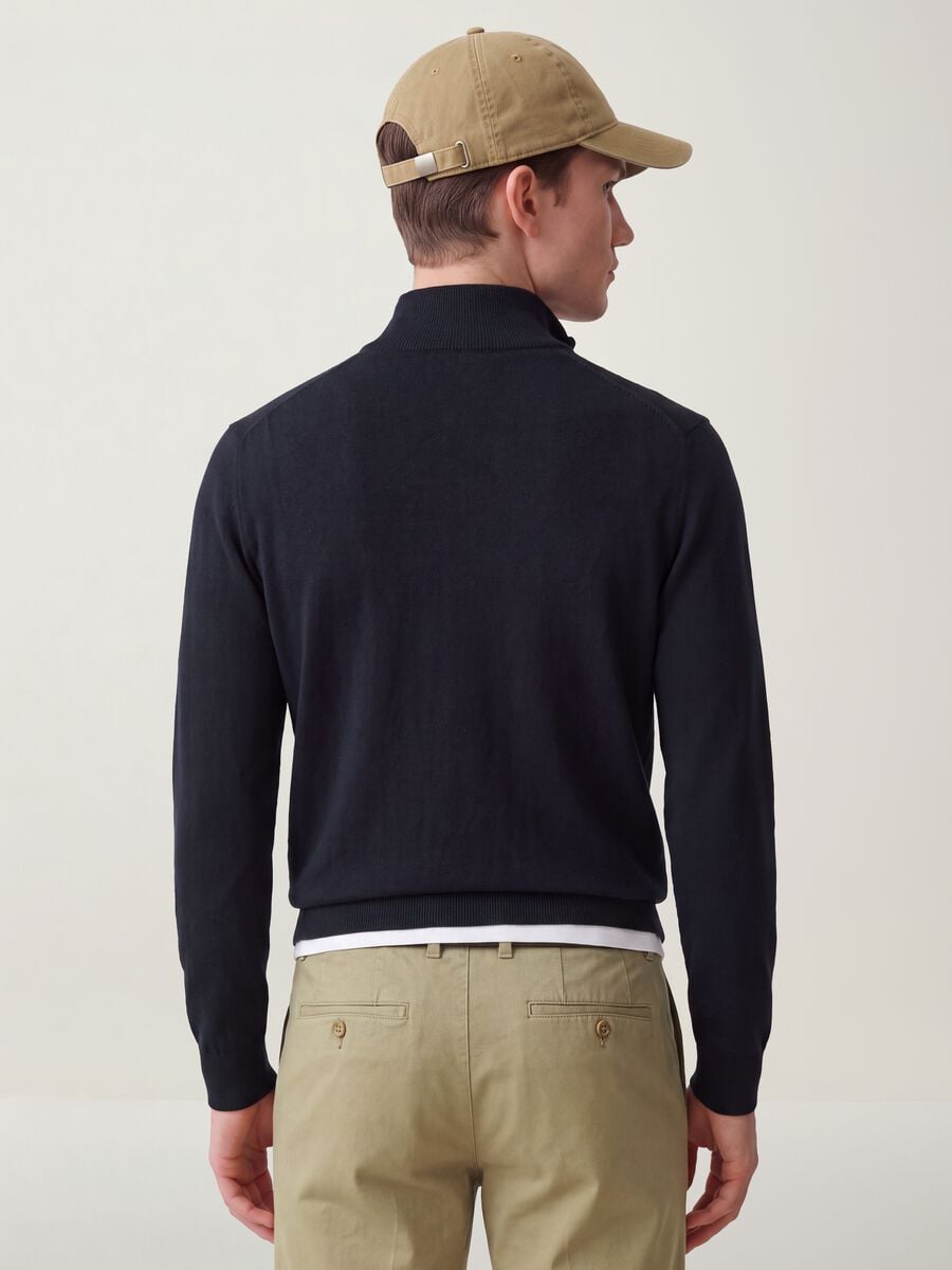 Blue cotton and cashmere blend polo jumper_3