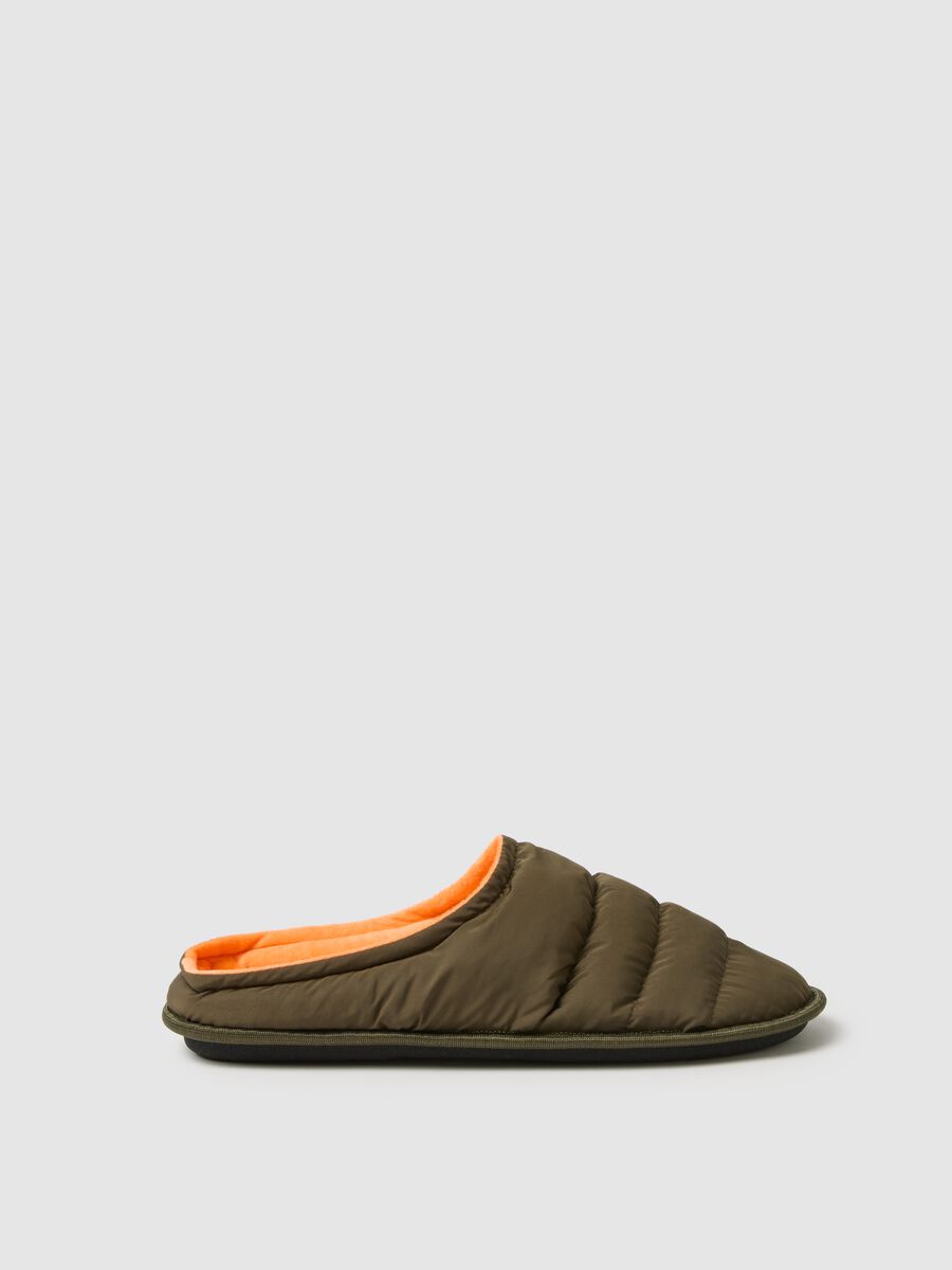 Green padded slippers with orange regular fit lining_0