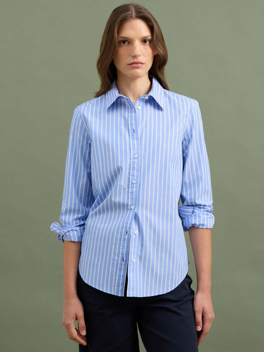 Light blue poplin shirt with white stripes, regular fit_0