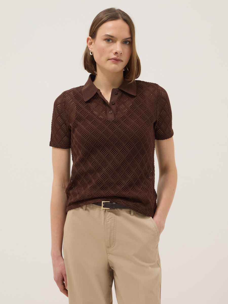 Brown regular fit short sleeve polo with mesh texture_0