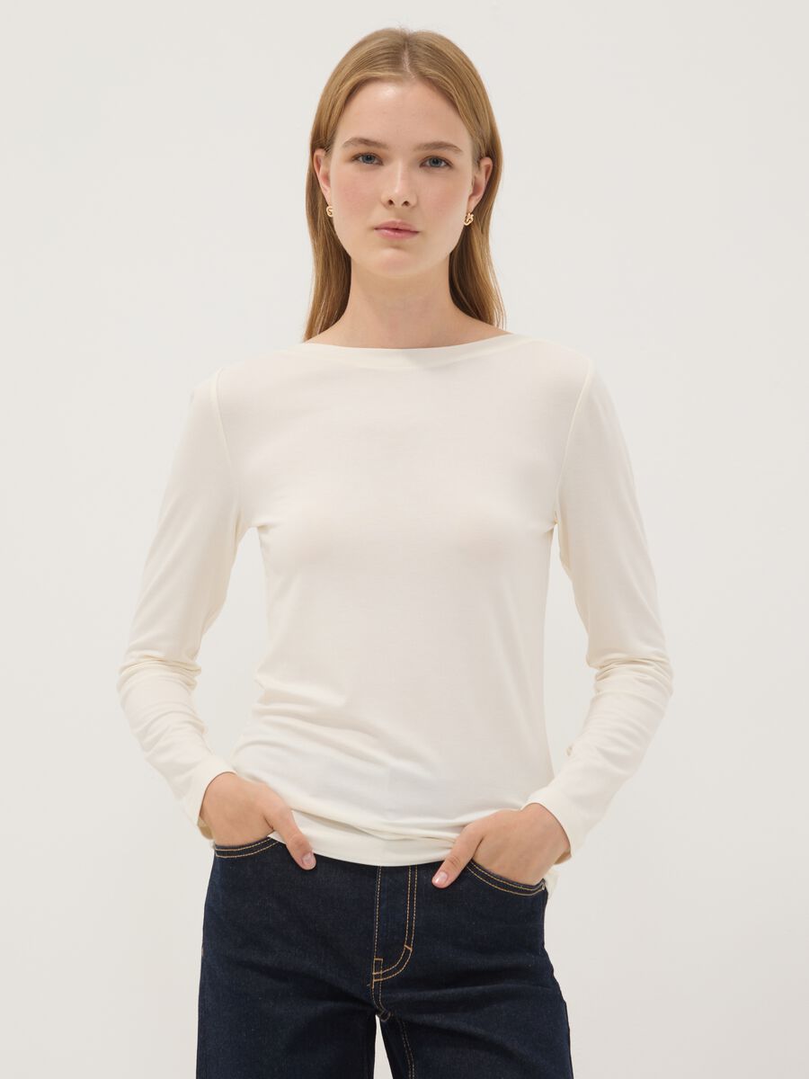 &Lambda;&epsilon;&upsilon;&kappa;ό slim fit T-shirt &alpha;&pi;ό &epsilon;&lambda;&alpha;&sigma;&tau;&iota;&kappa;ή &beta;&iota;&sigma;&kappa;ό&zeta;&eta;_1