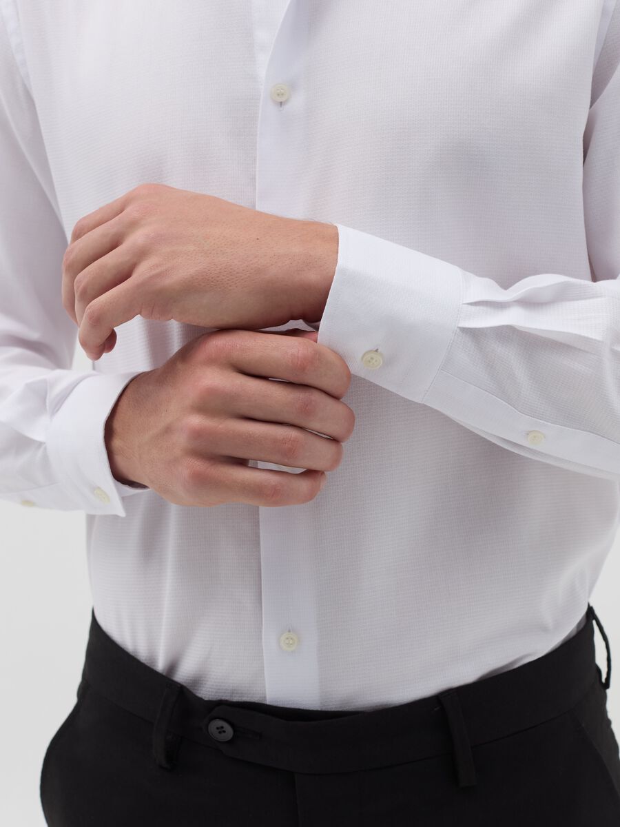 Regular-fit shirt in easy-iron cotton_3