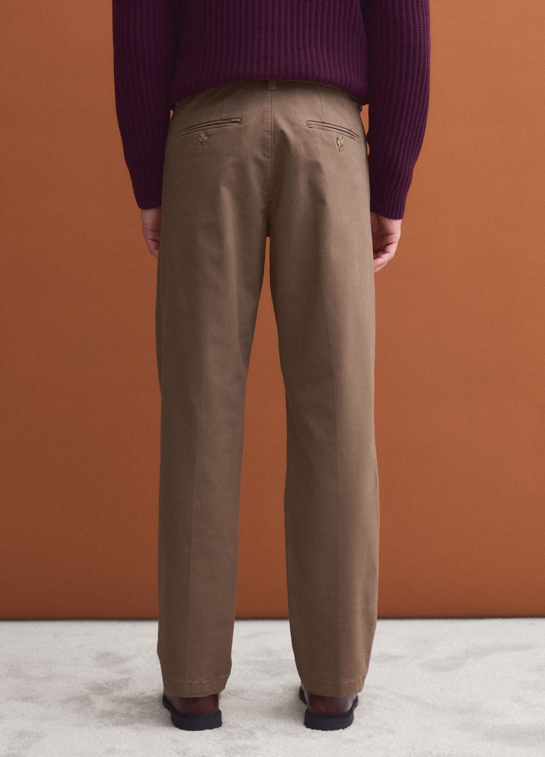 Brown regular-fit stretch cotton twill chino trousers