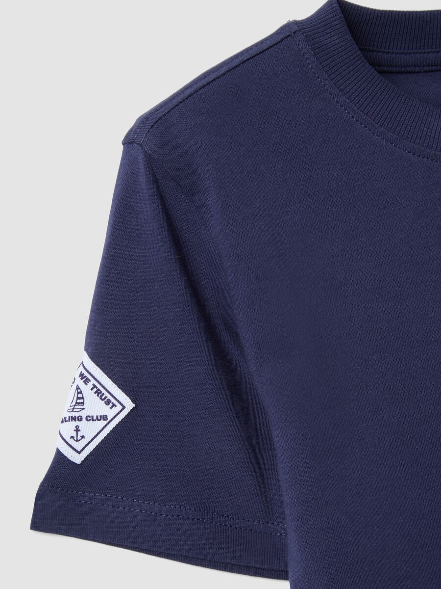 &Mu;&pi;&lambda;&epsilon; &pi;&alpha;&iota;&delta;&iota;&kappa;ό T-shirt &alpha;&pi;ό 100% &beta;&alpha;&mu;&beta;ά&kappa;&iota; &mu;&epsilon; &nu;&alpha;&upsilon;&tau;&iota;&kappa;ό &tau;ύ&pi;&omega;&mu;&alpha;_3