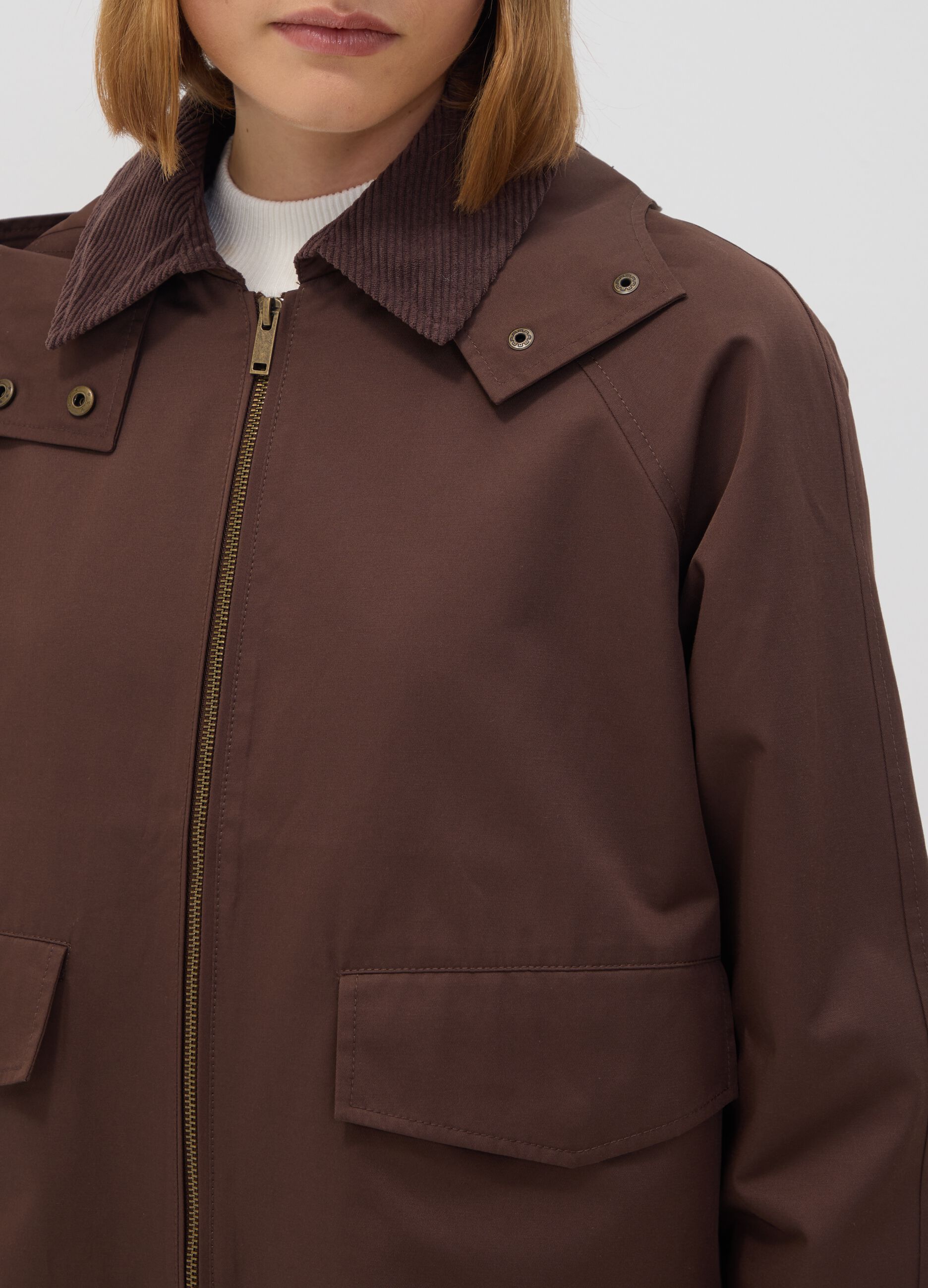 Braune Parkajacke aus Baumwollmix mit Kapuze und Rippkragen
