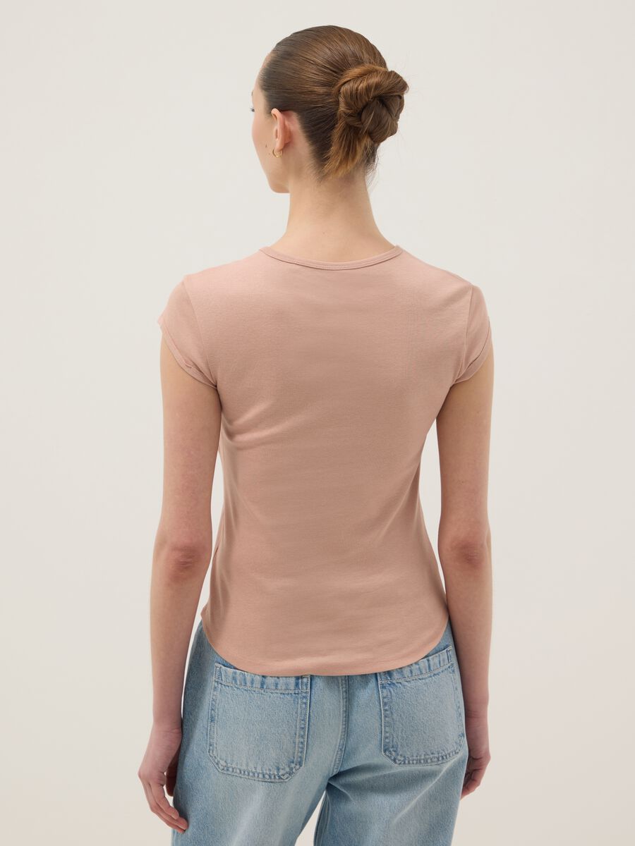 Rosa T-Shirt aus reiner Baumwolle mit kurzen &Auml;rmeln im Regular Fit_3