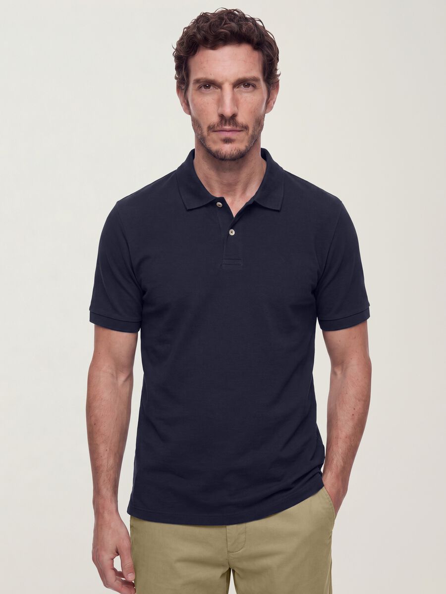 Blue pure cotton piqu&eacute; polo shirt with classic collar and regular fit_0