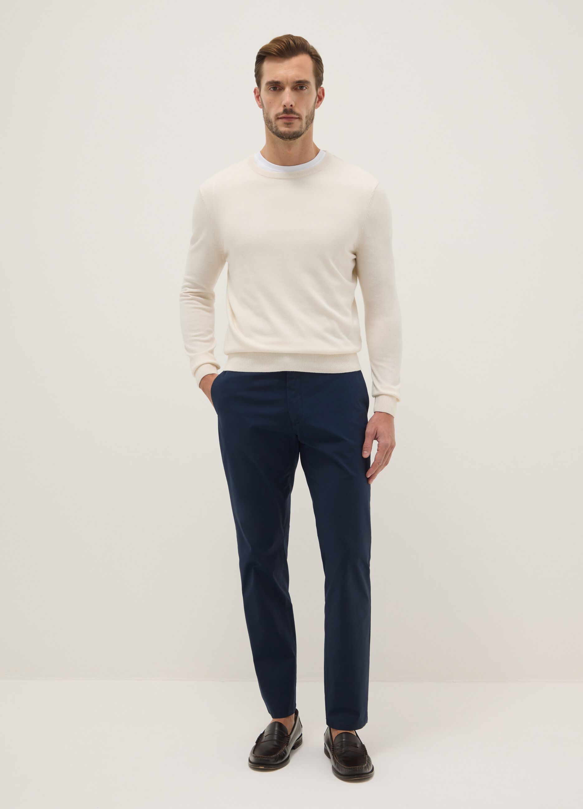 Blaue Chino-Hose aus elastischer Baumwolle im Regular Fit