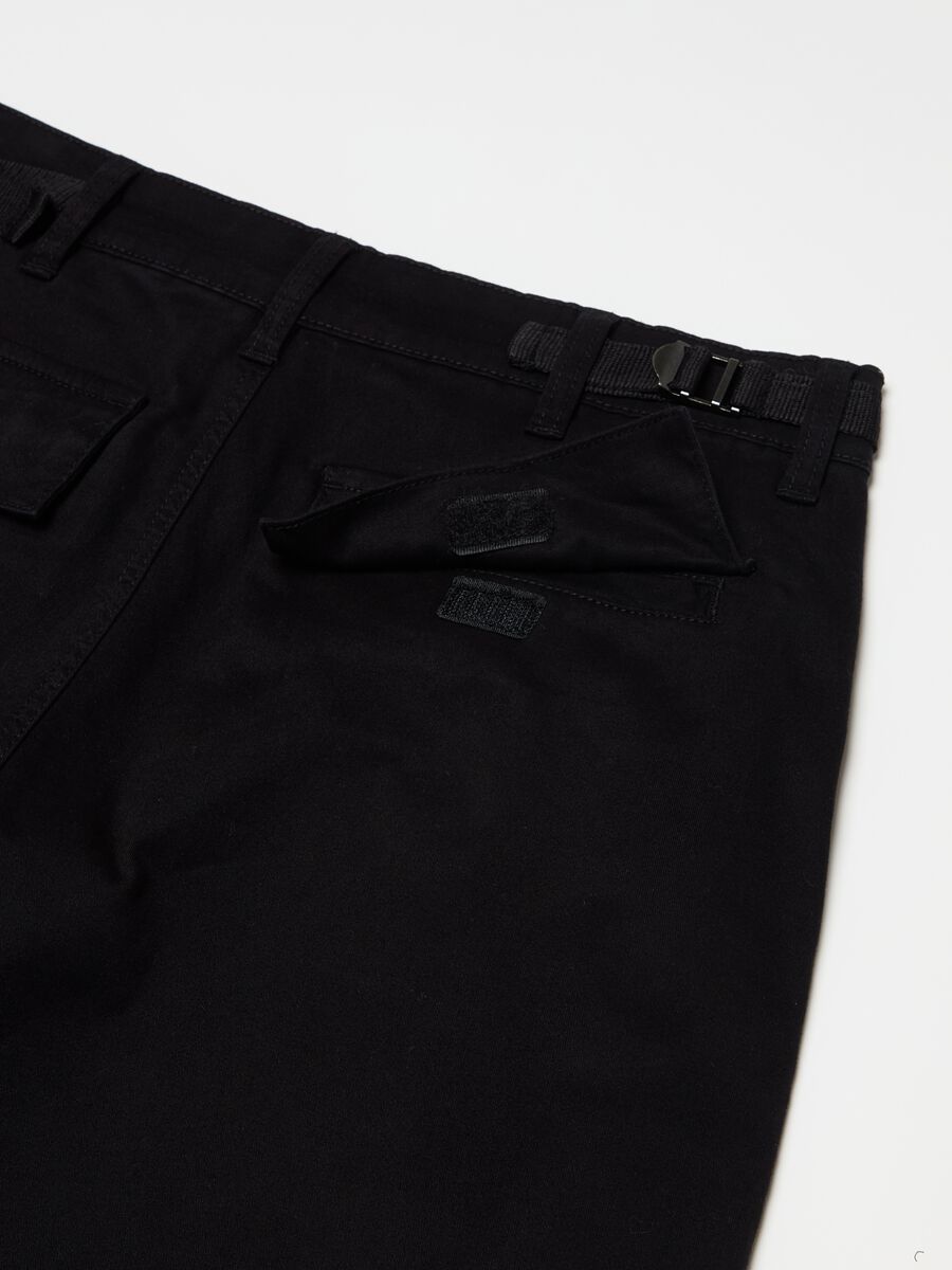 UTOPJA FOR THE SEA BEYOND cargo Bermuda shorts with logo embroidery_7