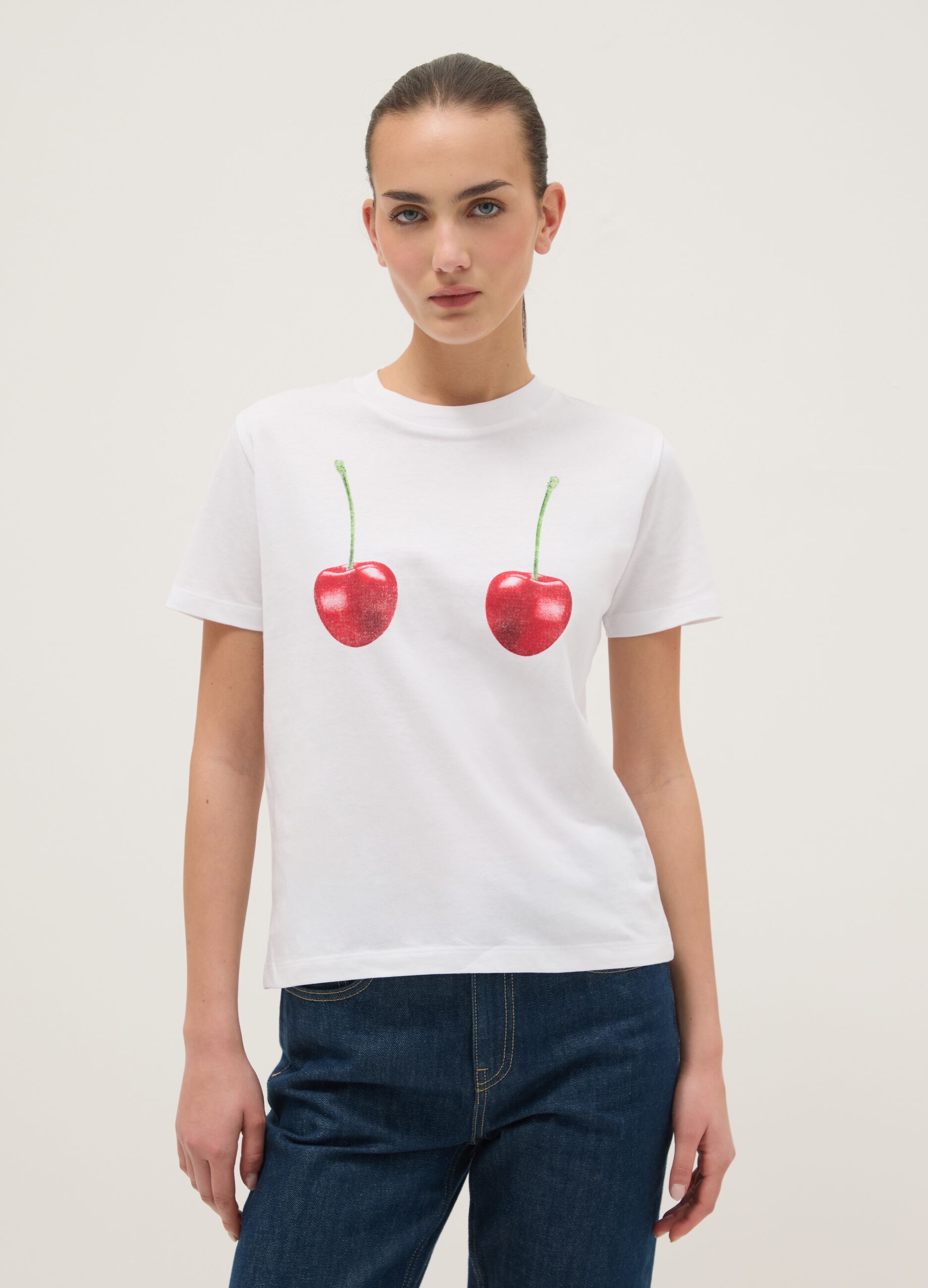White pure cotton regular fit T-shirt with cherry print