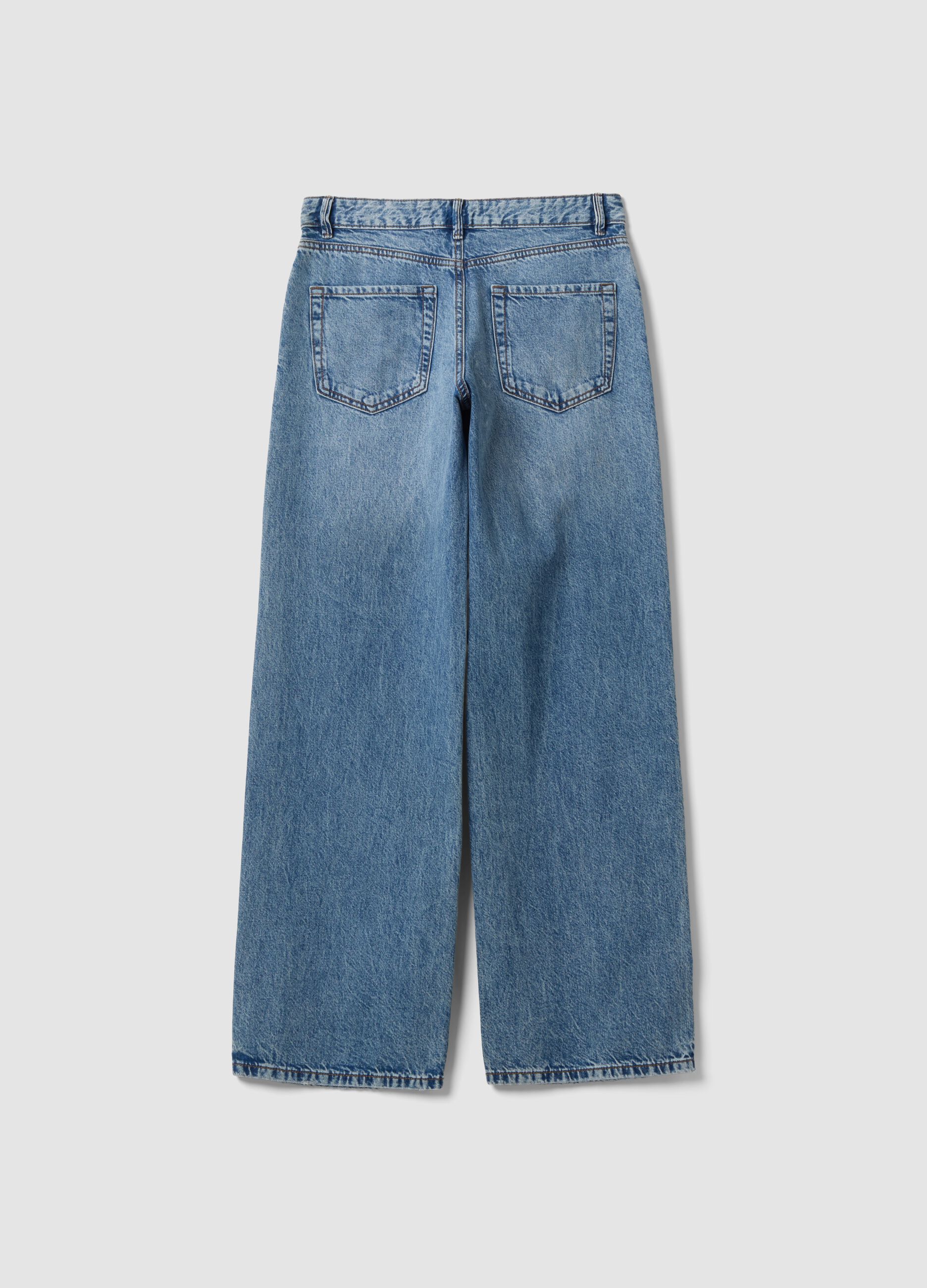 Hellblaue Denim-Jeans mit Wide Leg aus 100 % Baumwolle