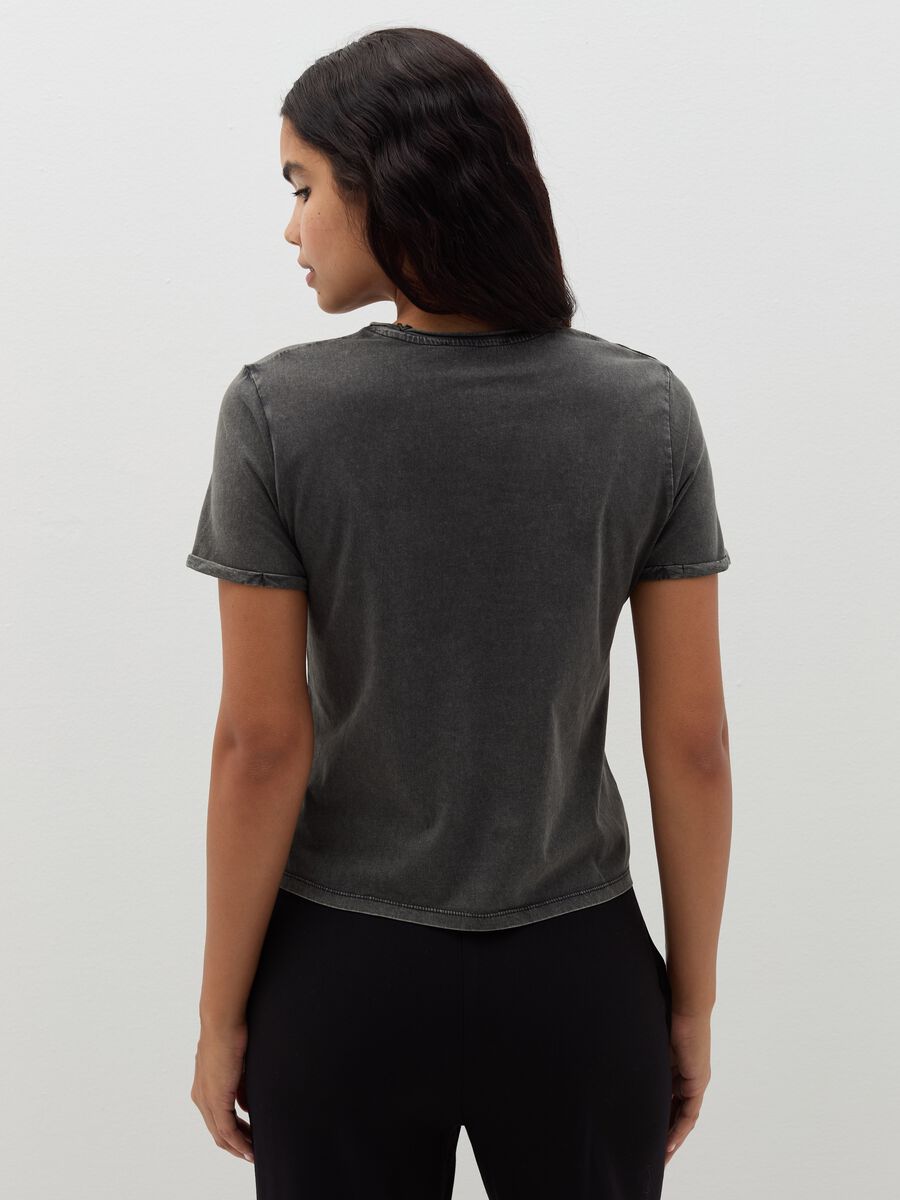 Cotton T-shirt with round neck_2