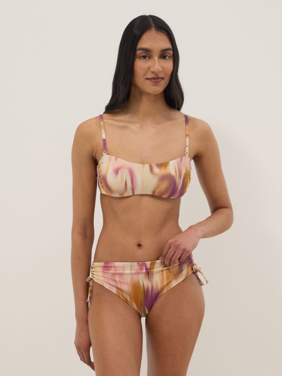 Mehrfarbige Badehose aus Stretchmaterial_0