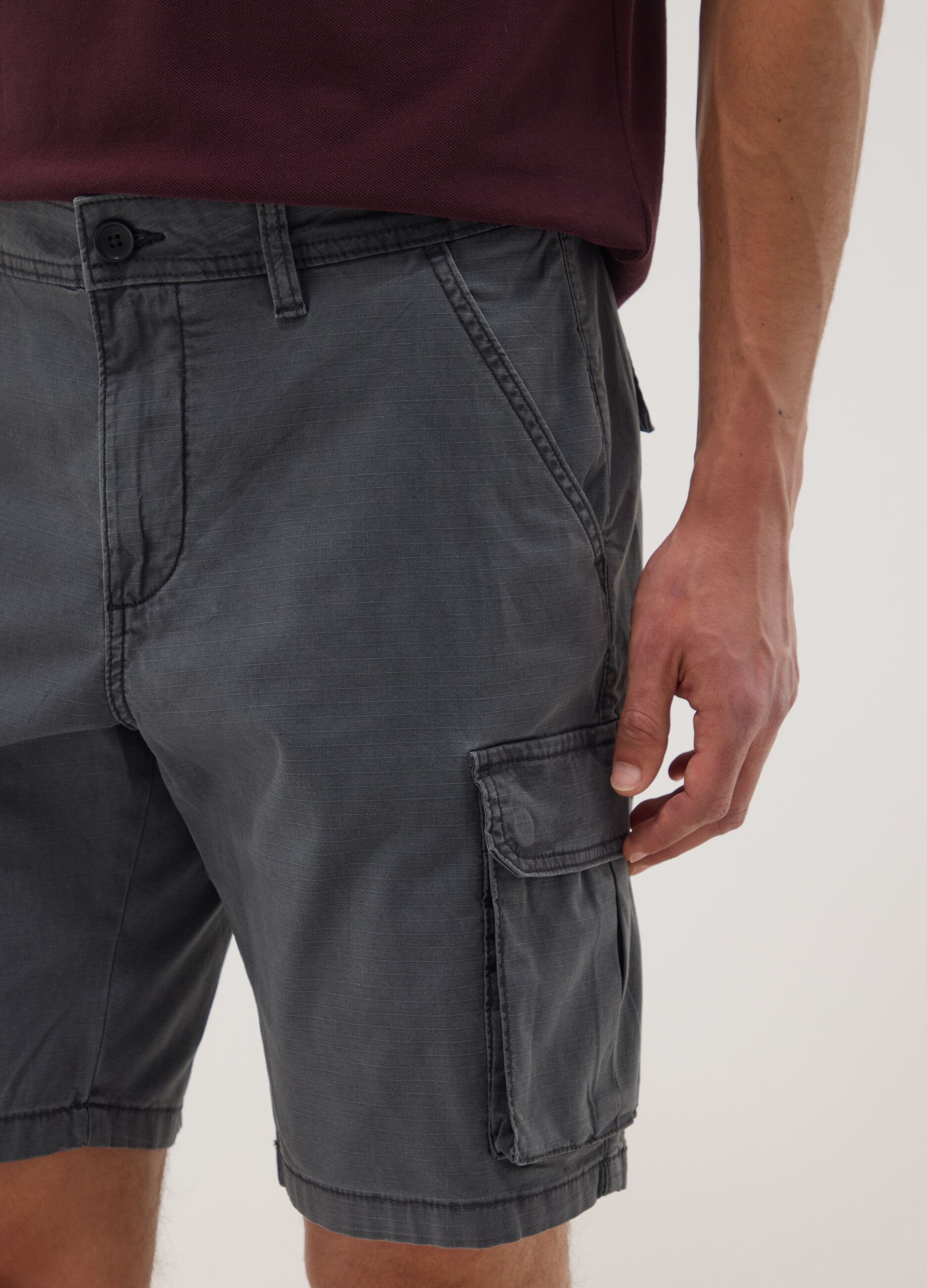 Grey stretch cotton cargo shorts
