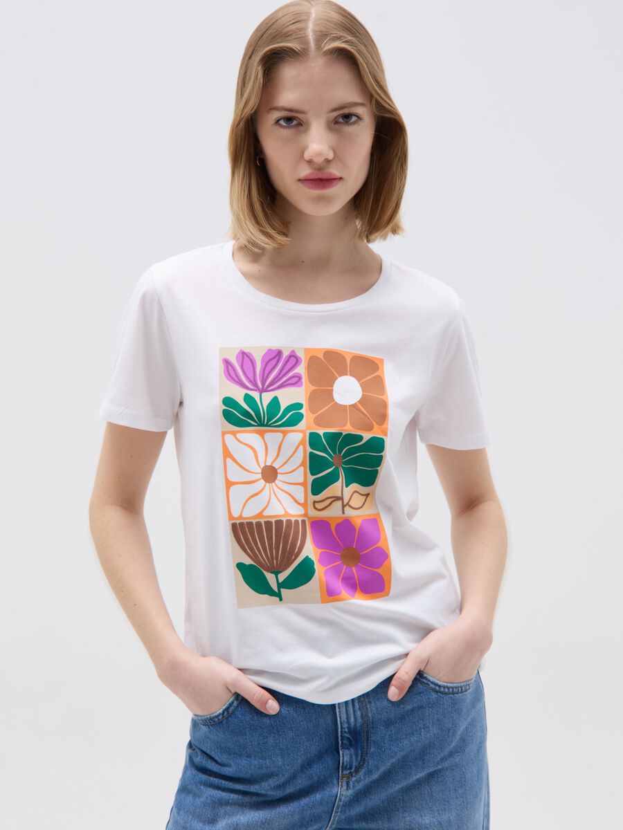 T-shirt in cotone con stampa a fiori_0