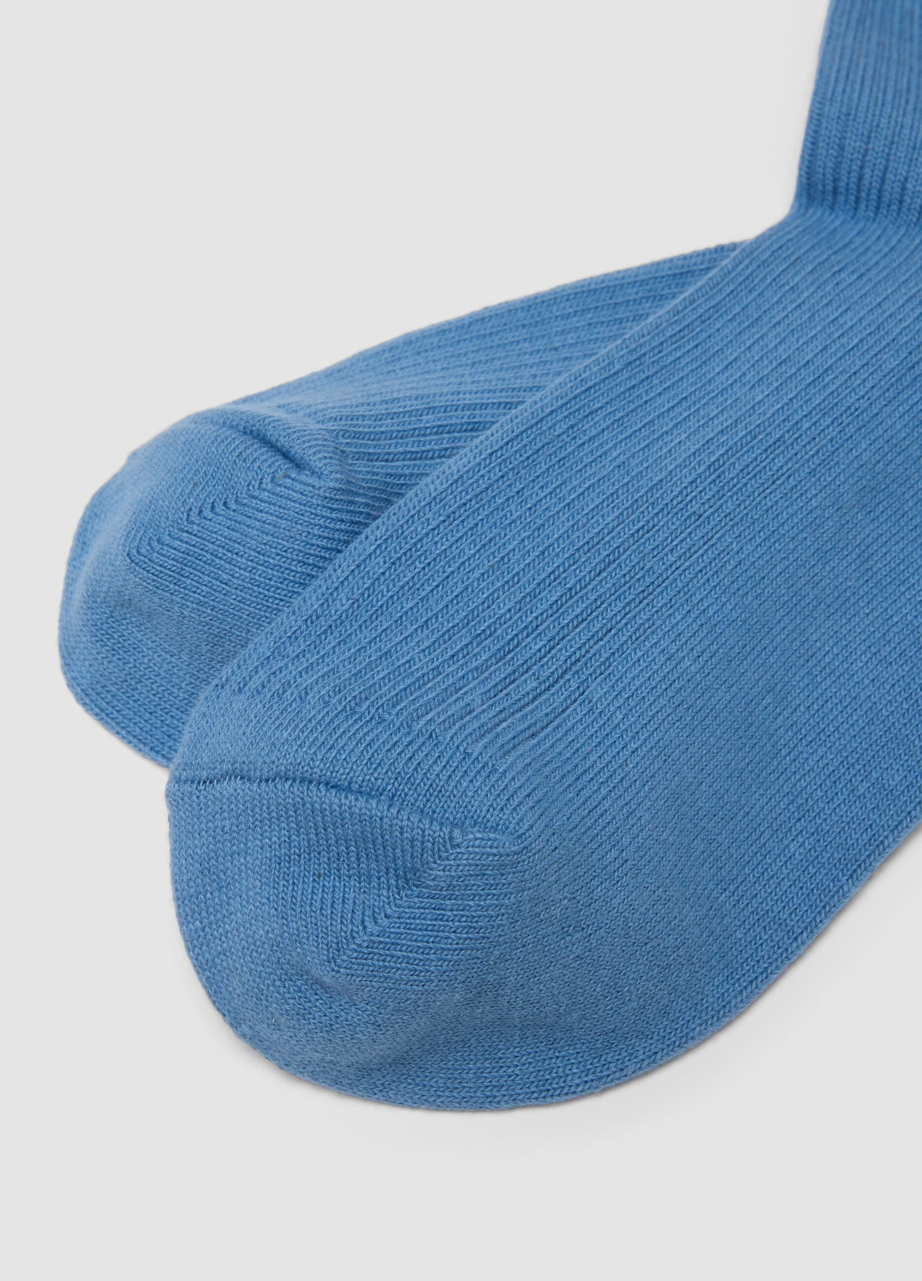 Hellblaue Socken aus Stretch-Baumwolle
