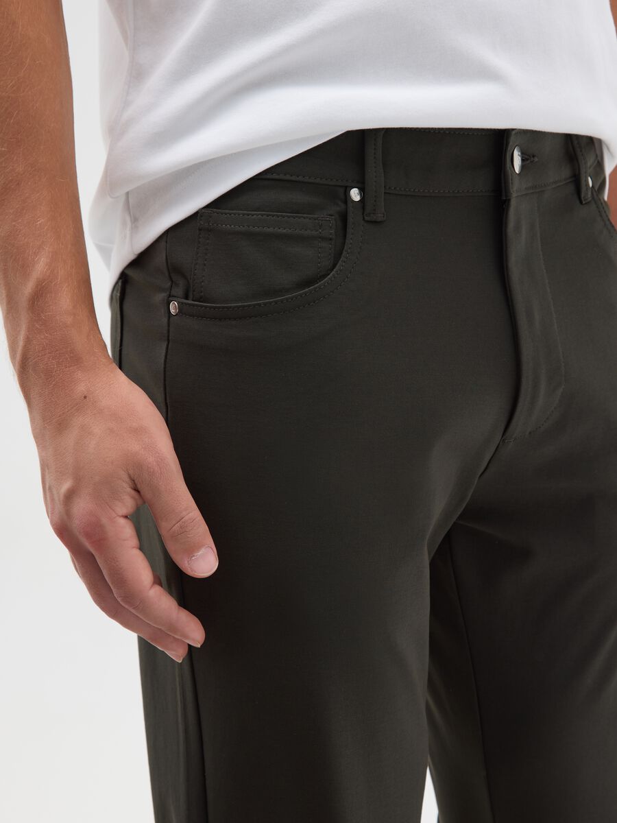 Green Cotton Blend Slim Fit Trousers_3