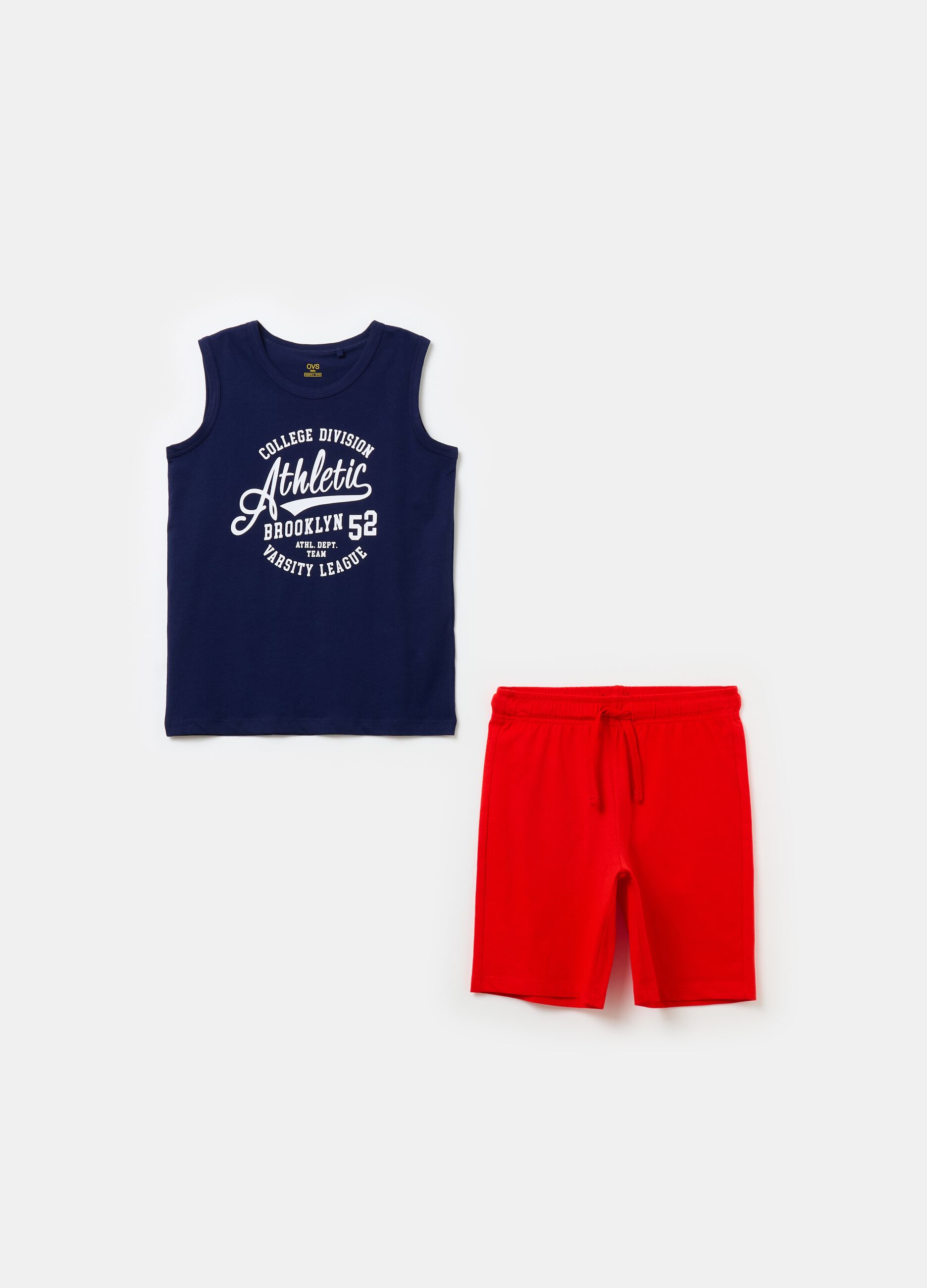 Jogging set with lettering print